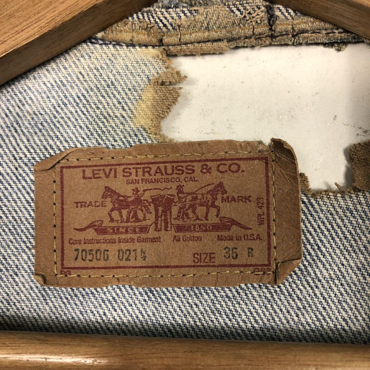 Levi's 📌Vintage Trucker Denim Jacket Distressed Levi's Made in Usa Size US M / EU 48-50 / 2 - 20 Thumbnail