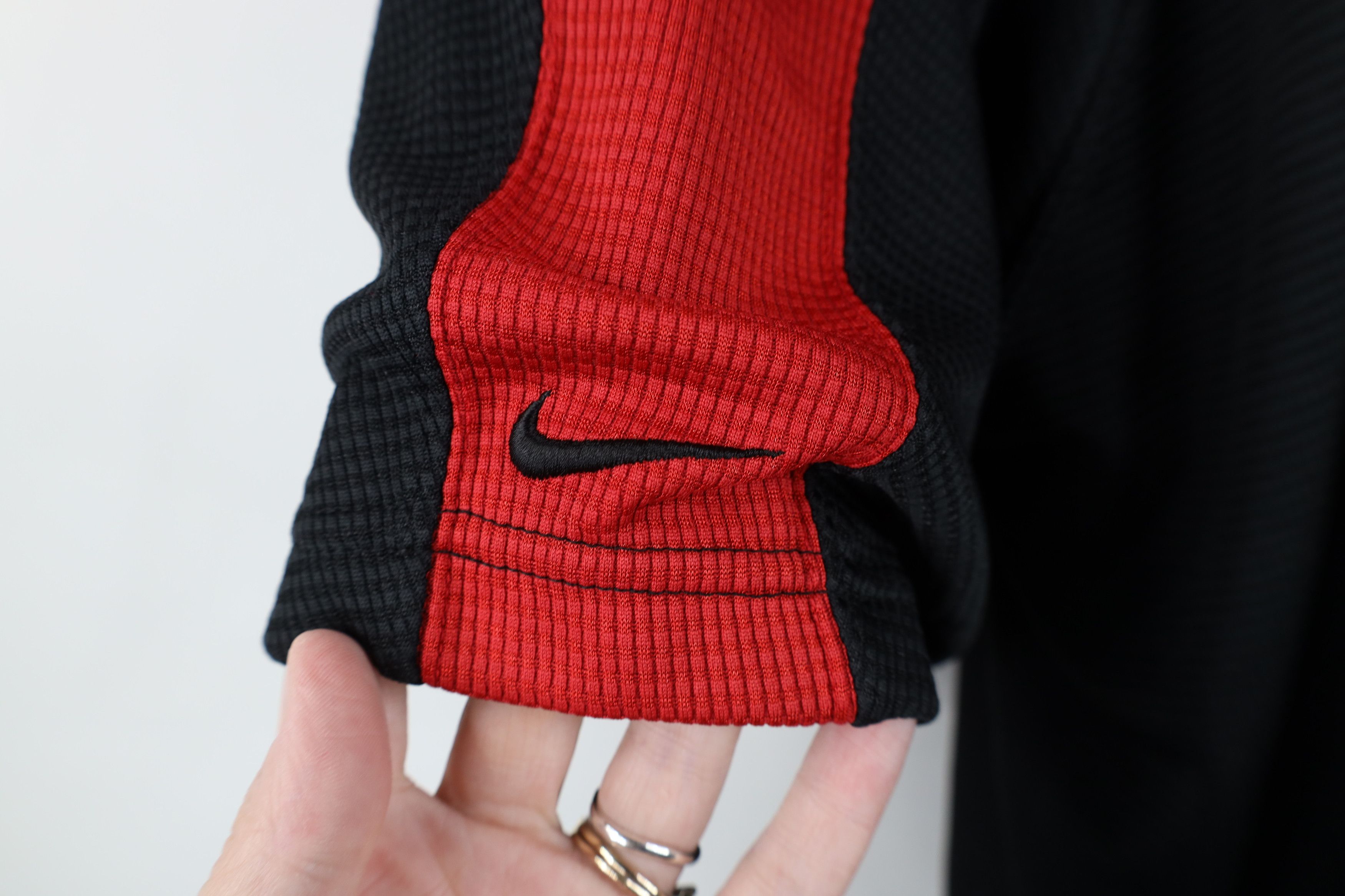 Nike Vintage Nike Lebron James Mini Swoosh Thermal Knit Shirt Size US XL / EU 56 / 4 - 4 Thumbnail