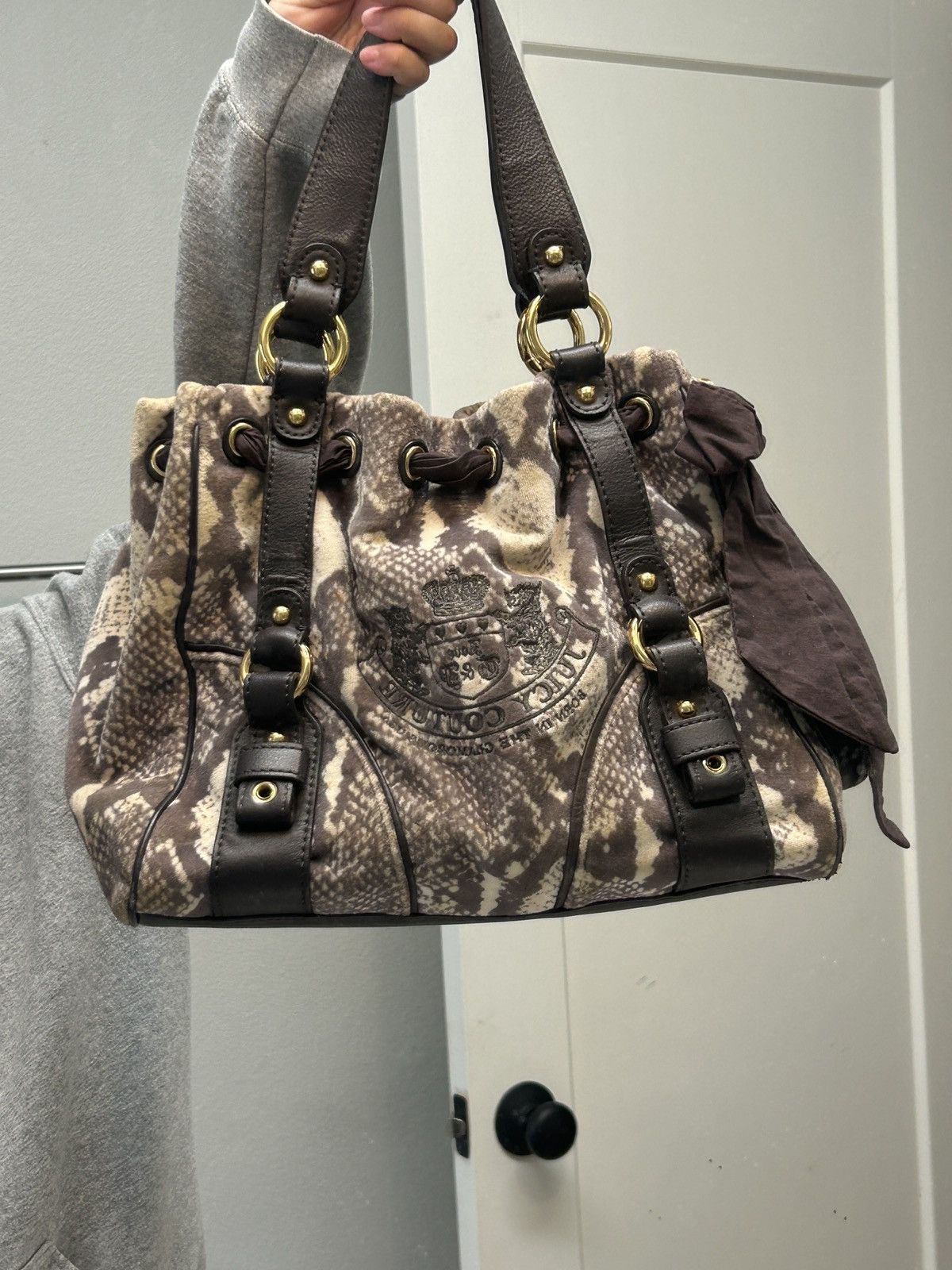 Juicy Couture × Vintage Python Print Rare vintage Juicy Couture Daydreamer tote bag Size ONE SIZE - 2 Thumbnail
