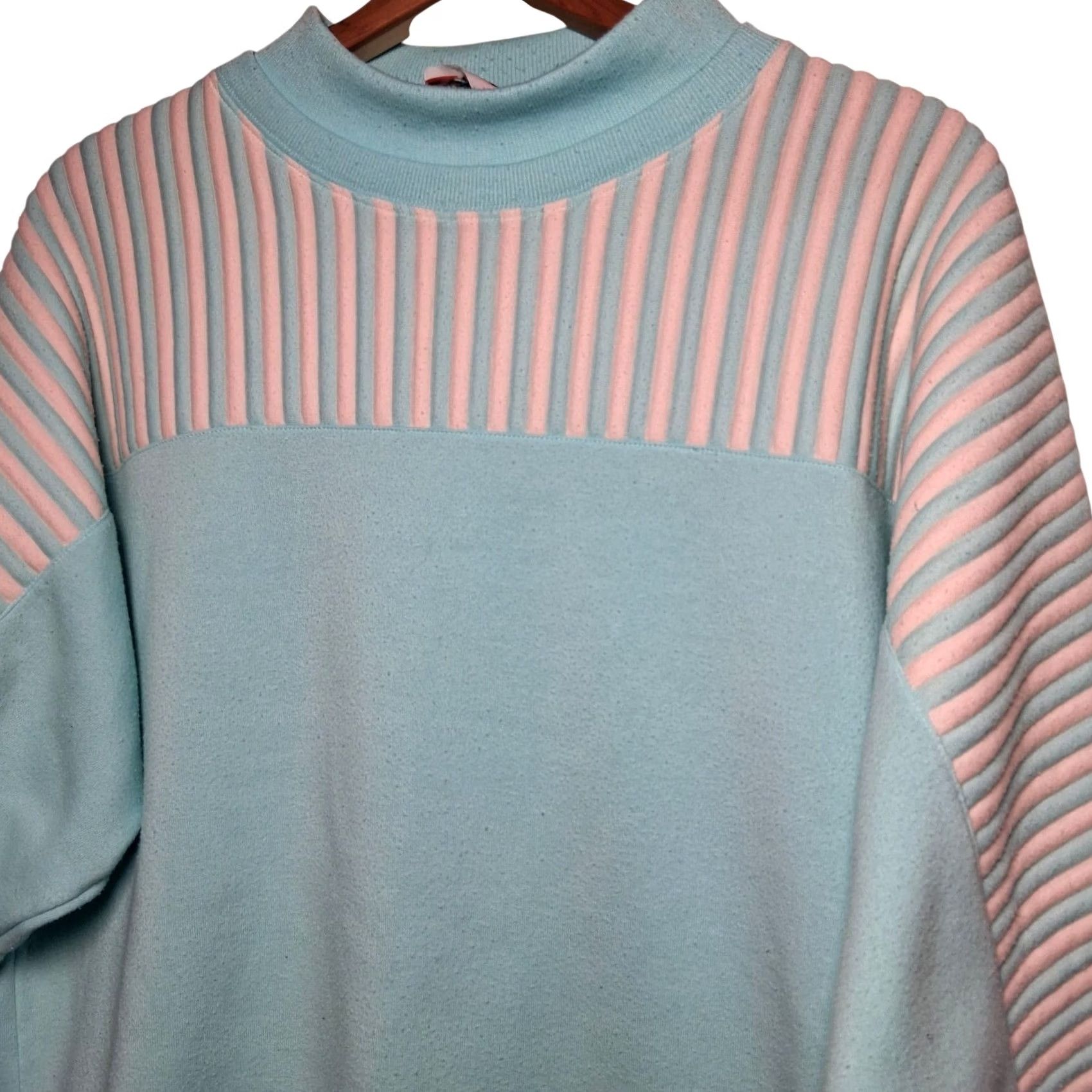 Vintage VINTAGE Apres Sport Sweatshirt Women Large Blue Pink Ribbed Crewneck READ Size L / US 10 / IT 46 - 4 Thumbnail