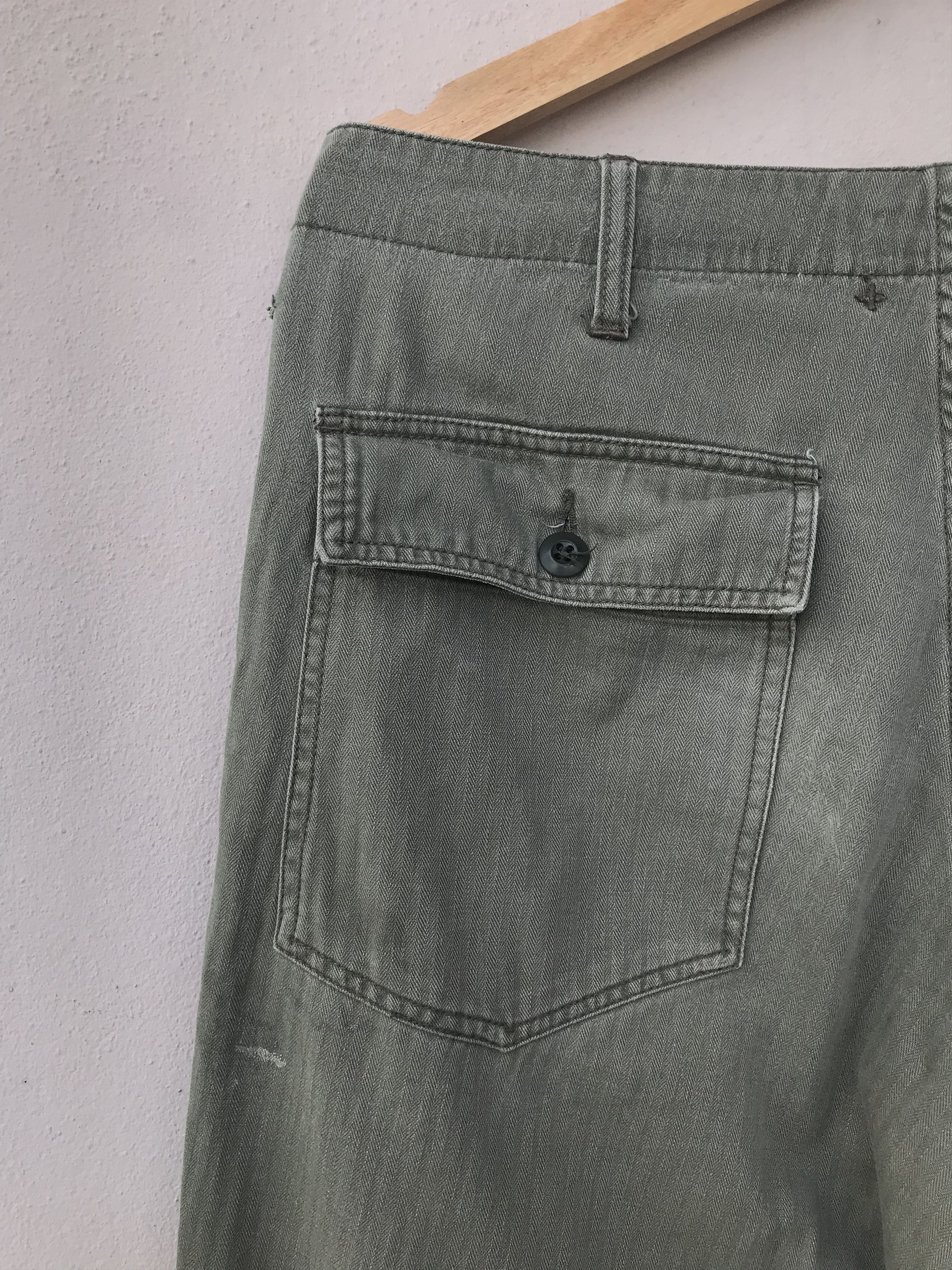 Vintage Vintage Distressed Beams Herringbone Baker Pants Size US 34 / EU 50 - 8 Thumbnail