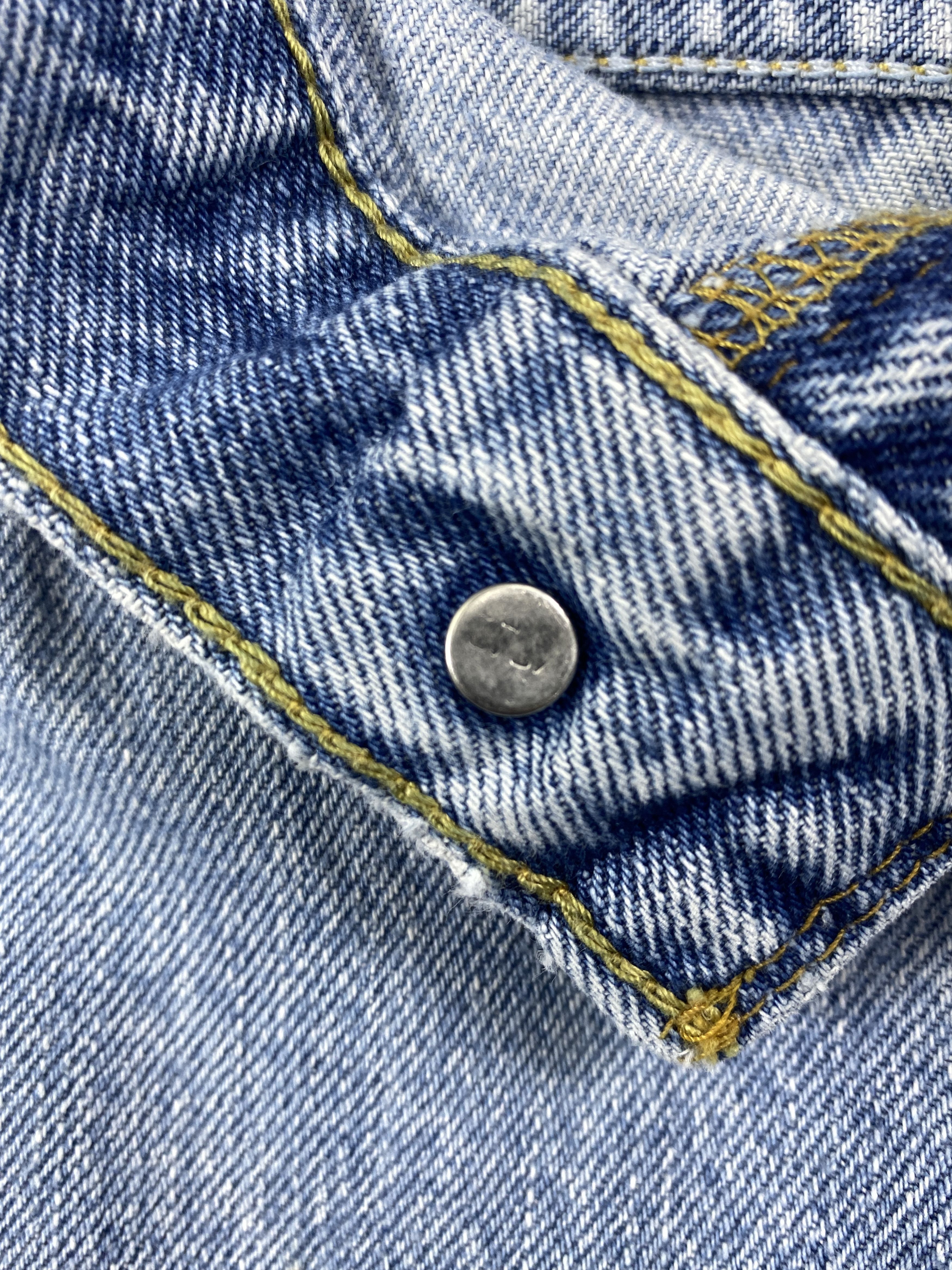 Levi's Light Blue Wash Vintage Levi's 550 37x33.5 Denim -JN1696 Size US 37 - 7 Thumbnail