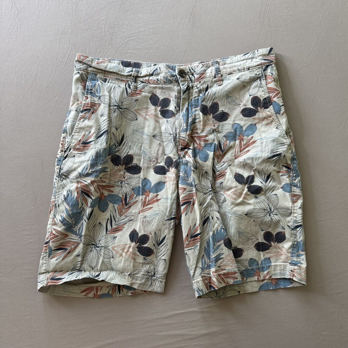 Other Goodfellow & Co. Floral Printed Linden Shorts Size US 30 / EU 46 - 1 Thumbnail