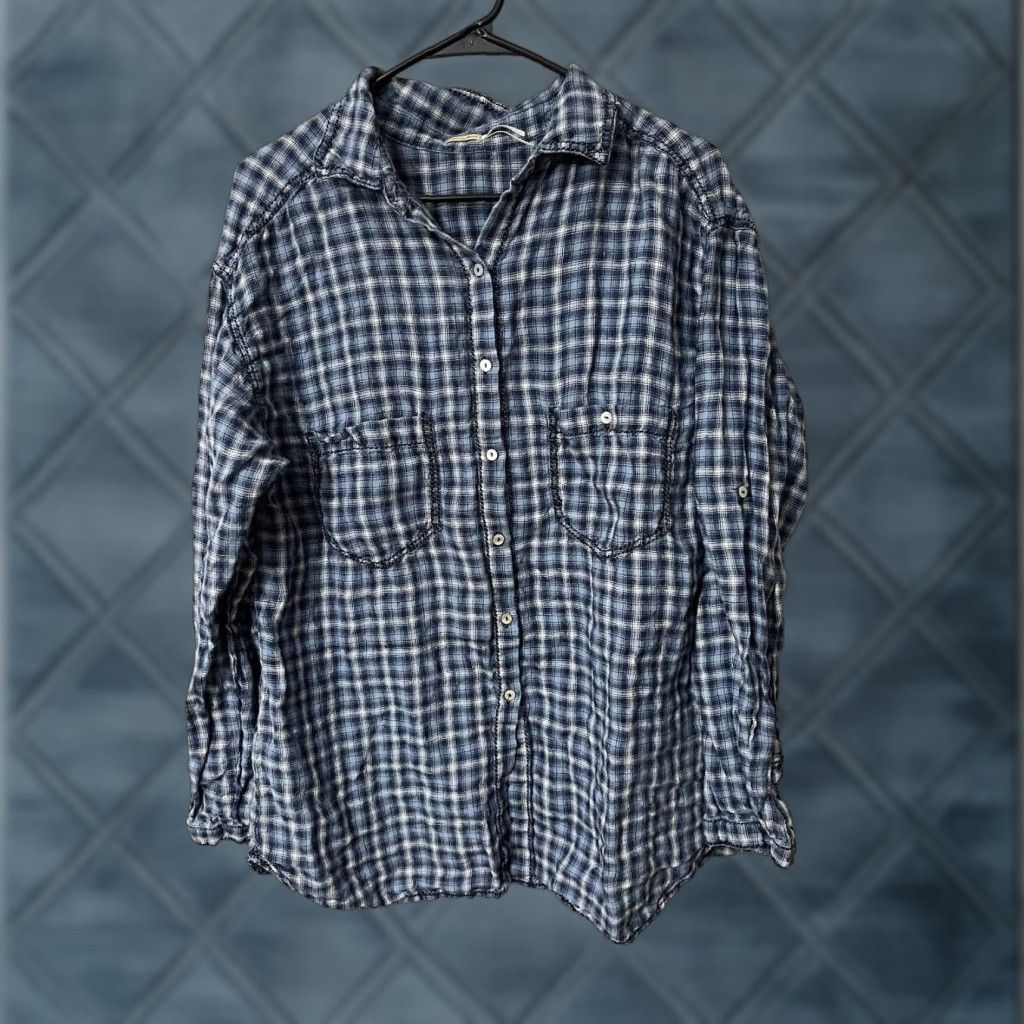 Vintage VINTAGE Max Studio Women's Button-Up Shirt XL Blue Plaid Casual Oversized Rayon Size XL / US 12-14 / IT 48-50 - 1 Thumbnail