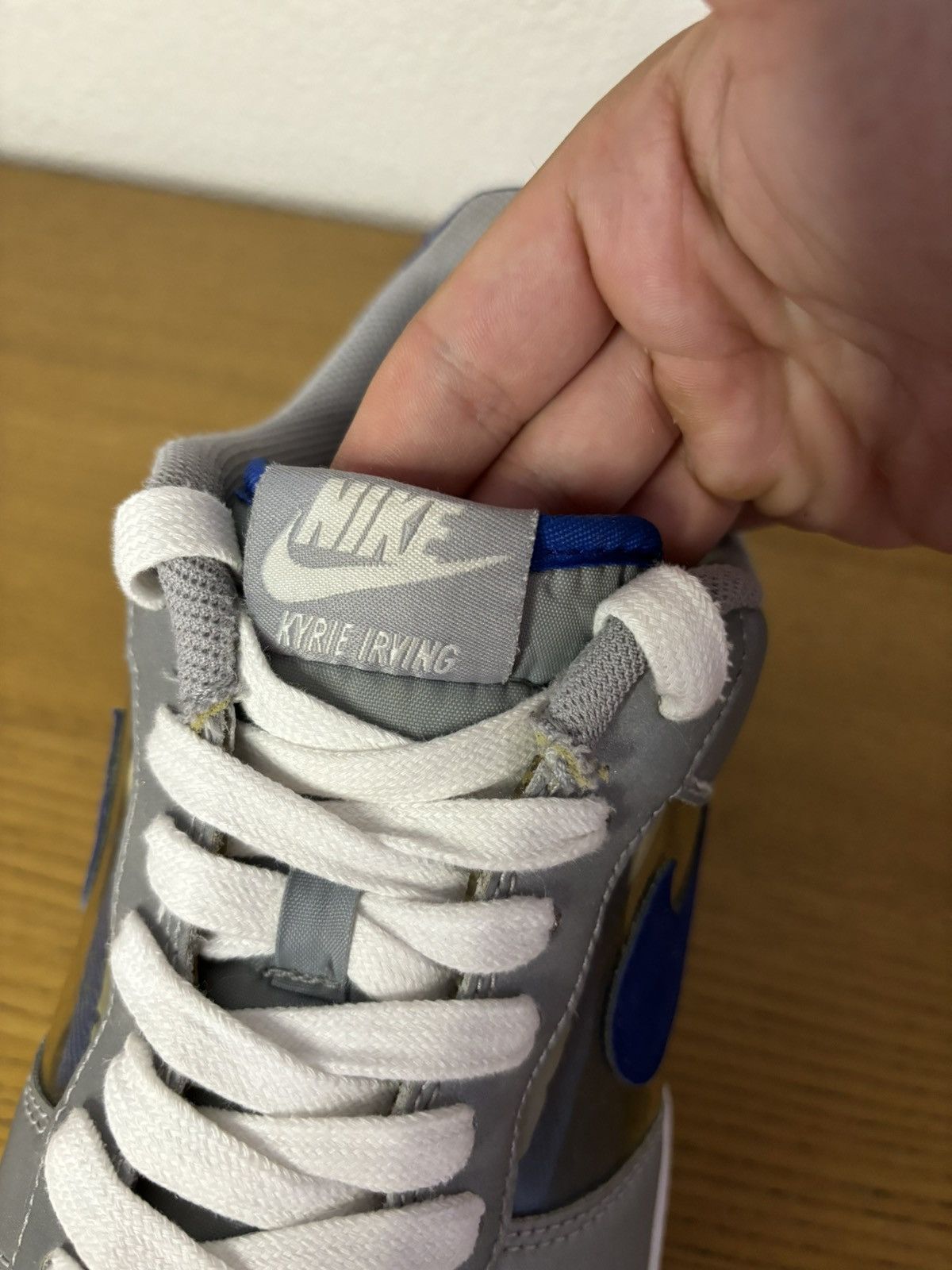 Nike Nike Air Force One Kyrie Irving Wolf Grey Size US 14 / EU 47 - 5 Thumbnail