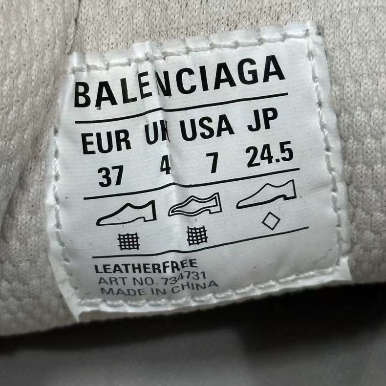 Balenciaga Balenciaga Dad Sneakers 3XL-2506 Size US 5 / EU 37 - 8 Thumbnail