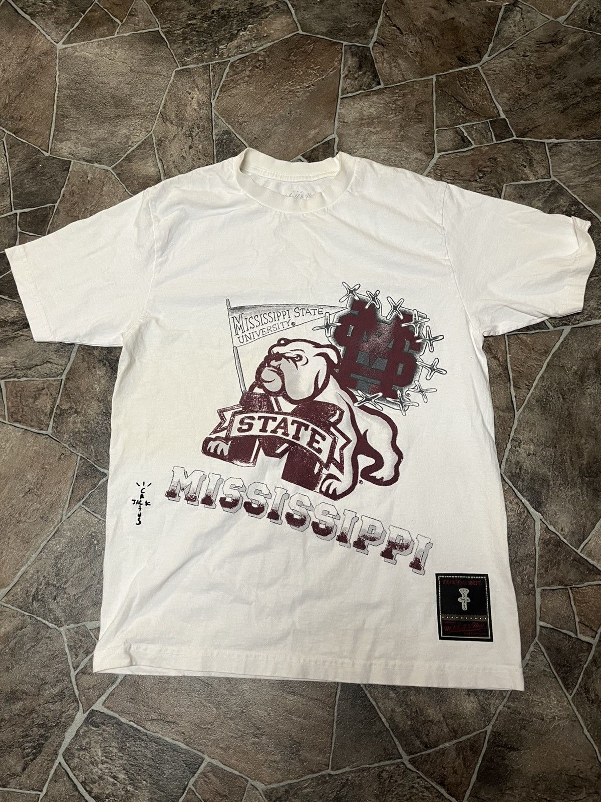 Mitchell & Ness × Travis Scott NEW Travis Scott x Mitchell & Ness Miss. State T-Shirt Size US M / EU 48-50 / 2 - 1 Thumbnail