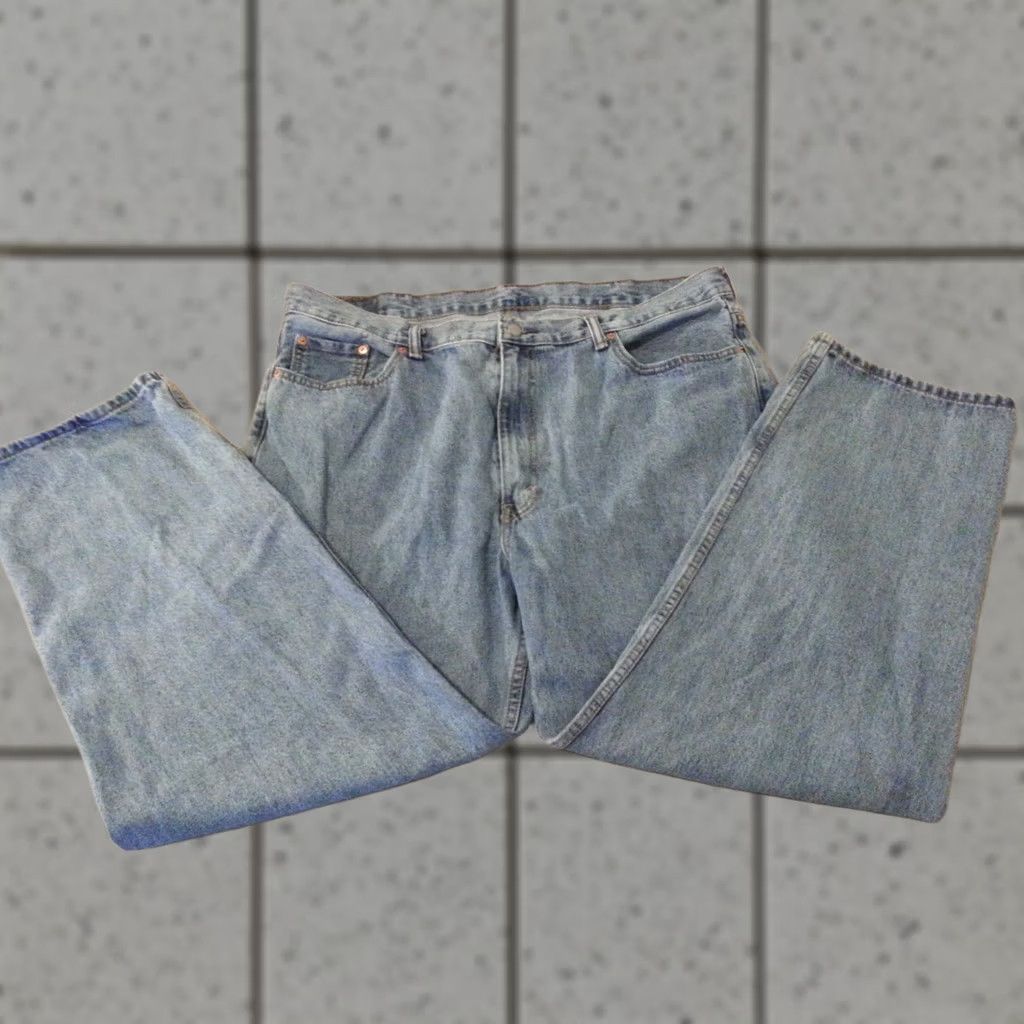 Levi's VINTAGE? Mens Levi's 550 Jeans 42x30 Denim Blue Relaxed Straight 40x30 Mens Jeans Regular 42 30 Blue Levi's 550 Relaxed Denim Jeans Mens Size US 42 / EU 58 - 1 Thumbnail