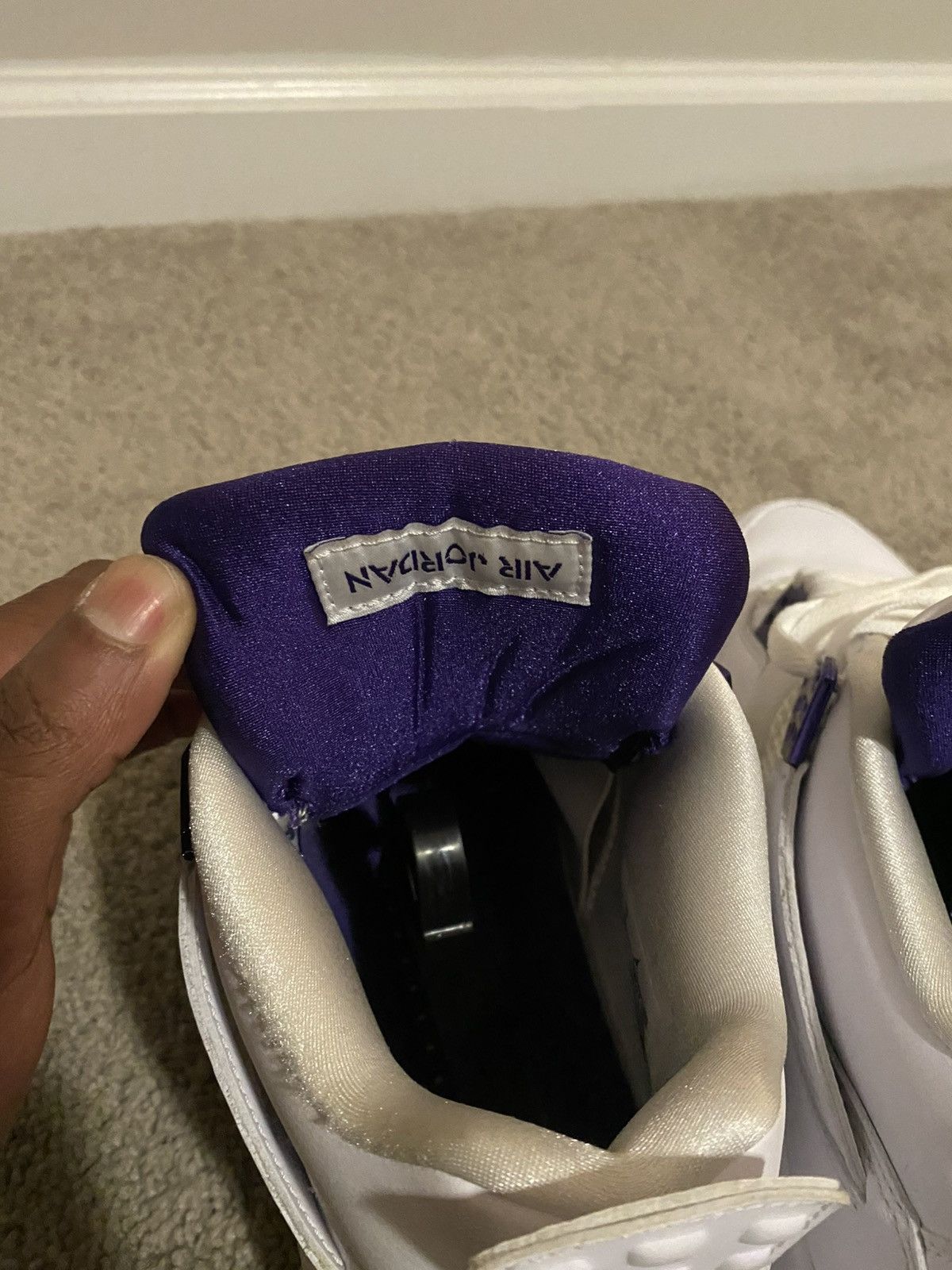 Jordan Brand Metallic Purple Jordan 4 size 9 Size US 9 / EU 42 - 4 Thumbnail