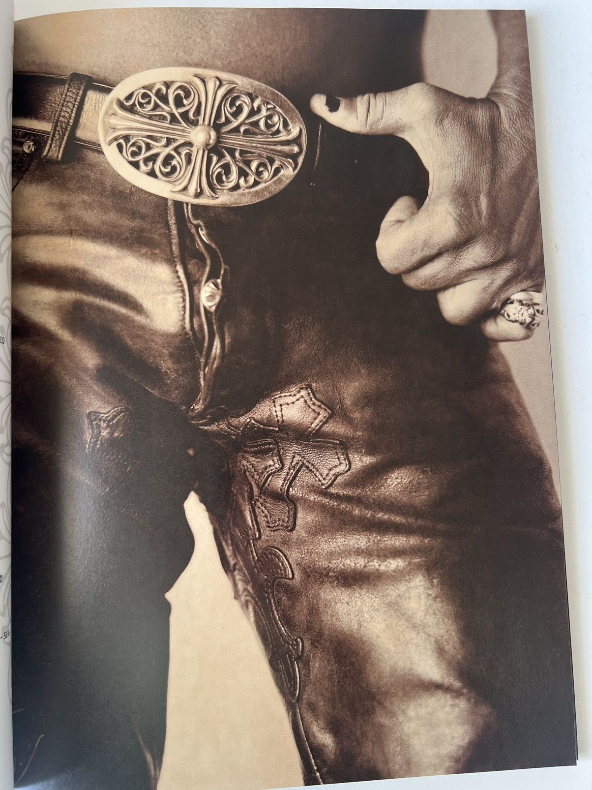 Chrome Hearts Chrome Hearts Magazine Vol. 6 | Rob Lowe | Poster DVD Size ONE SIZE - 19 Thumbnail