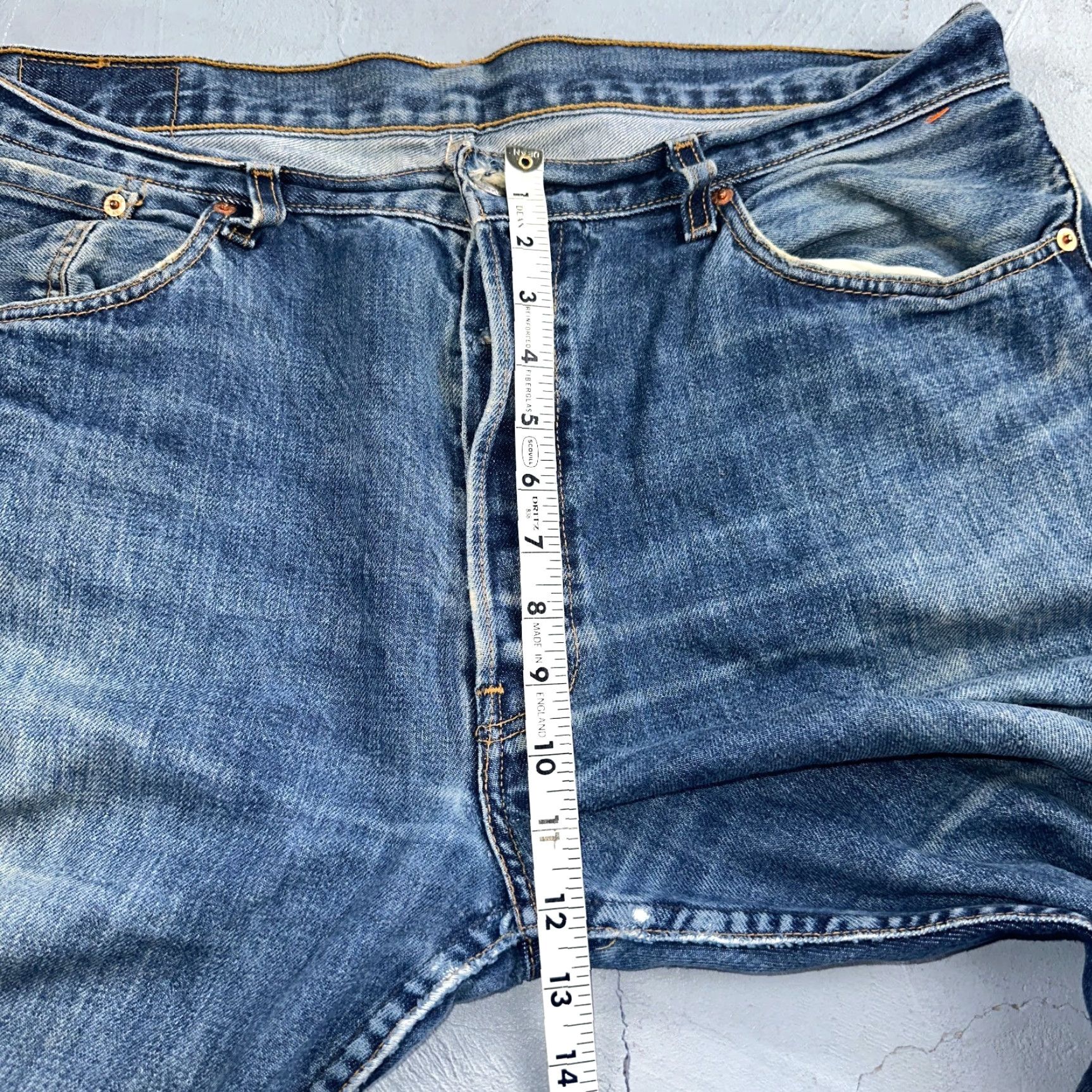 Levi's VINTAGE Levi's 501 Jeans Blue Mid Wash 38x34 Straight Leg Jeans Men 90s 501 Series Classic Comfort Denim Button Size US 38 / EU 54 - 7 Thumbnail