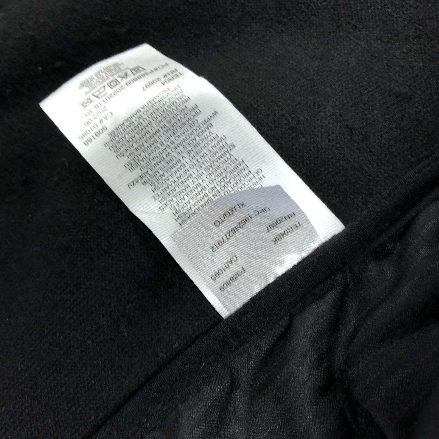 Dickies Dickies Fleece Vest Men's XL Black Chute Workwear Casual Vest men's XL Black fleece vest Dickies Vest Size US XL / EU 56 / 4 - 5 Thumbnail