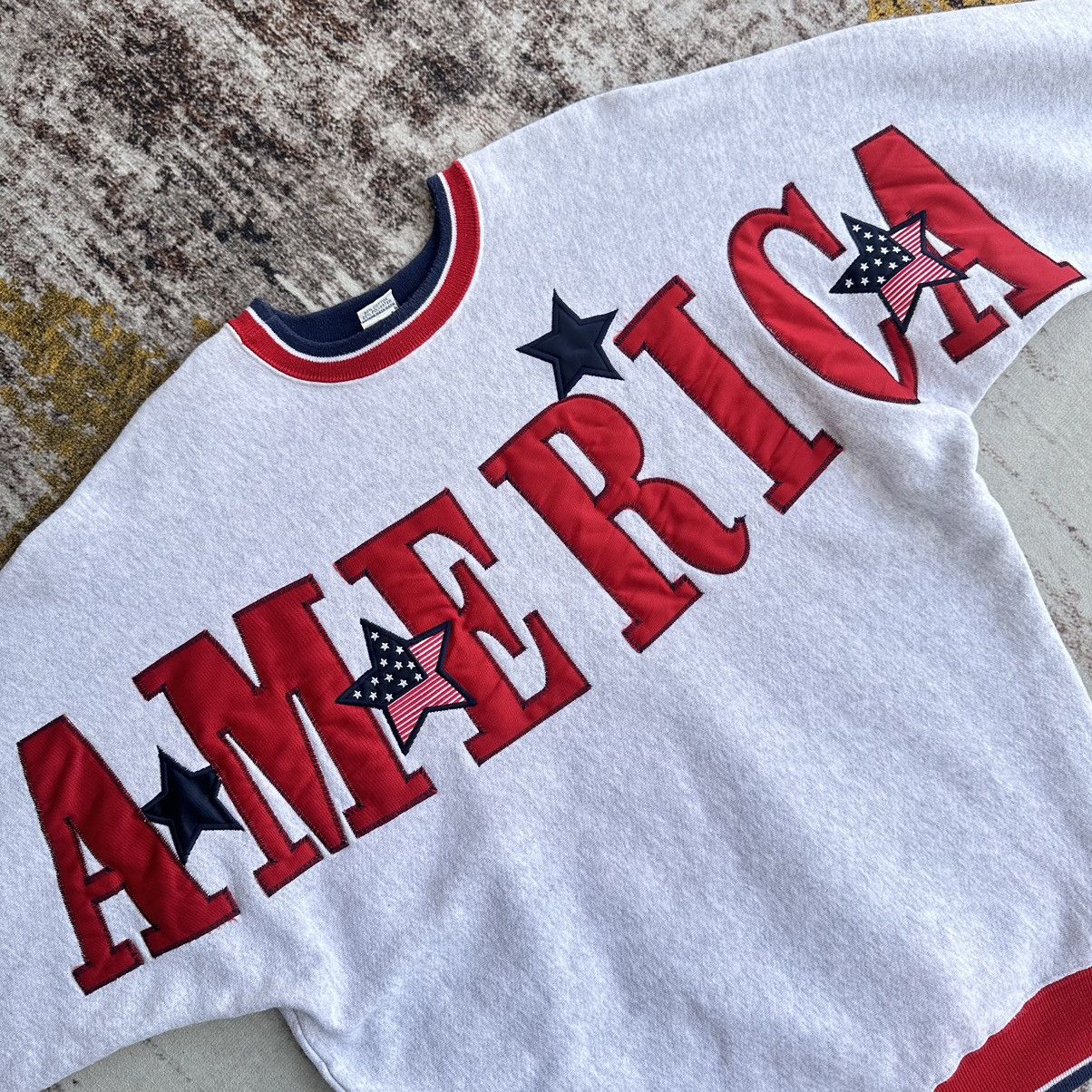 Vintage VINTAGE LEGENDS MADE IN USA AMERICA SPELL OUT BIG LOGO Size US XL / EU 56 / 4 - 6 Thumbnail