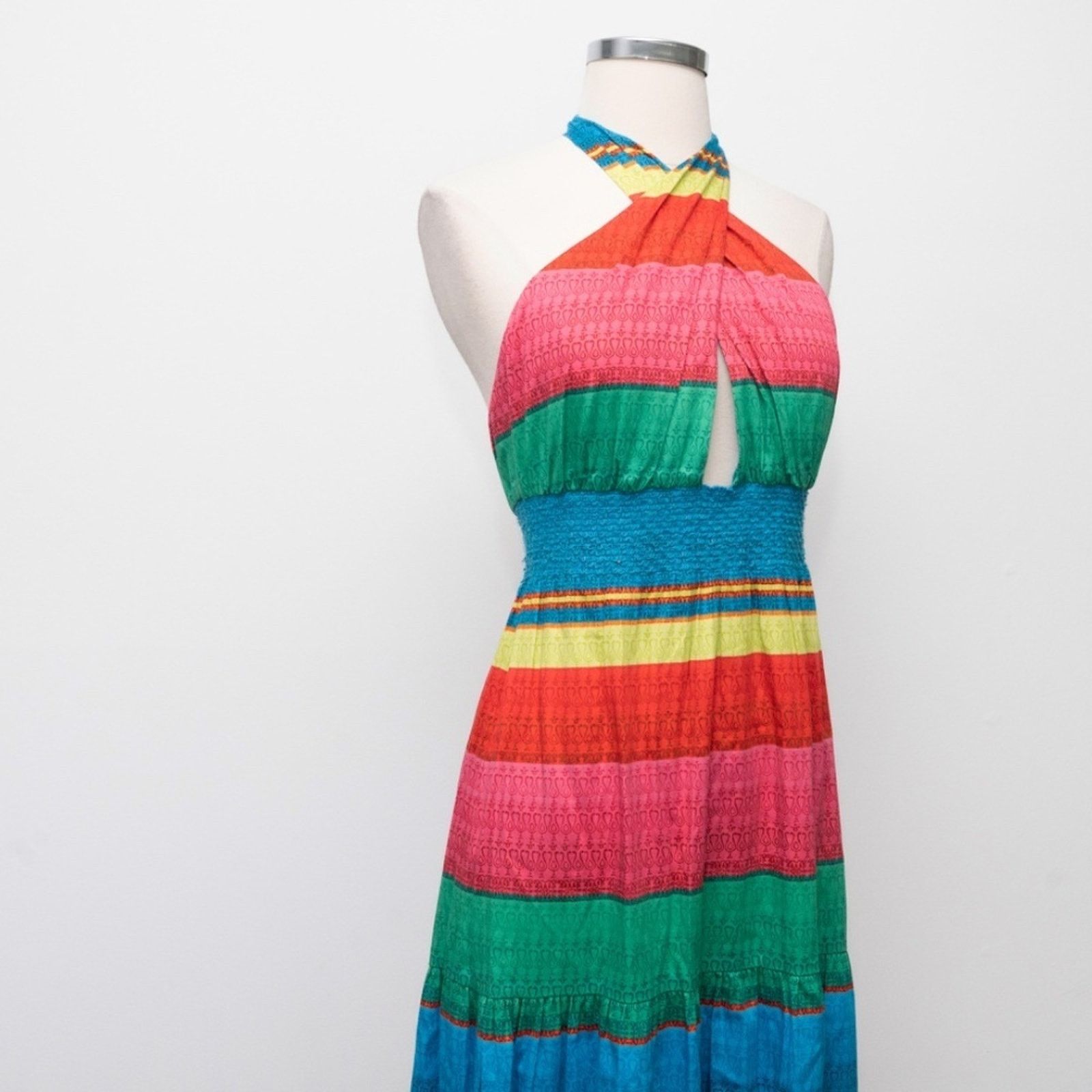 Alice + Olivia Alice And Olivia. Lyndon tiered halter neck maxi dress. Size XS / US 0-2 / IT 36-38 - 6 Thumbnail