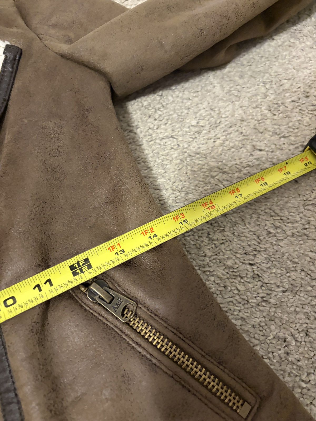 Abercrombie & Fitch Abercrombie Fitch Vegan Suede Leather Jacket Size Small Size S / US 4 / IT 40 - 4 Thumbnail