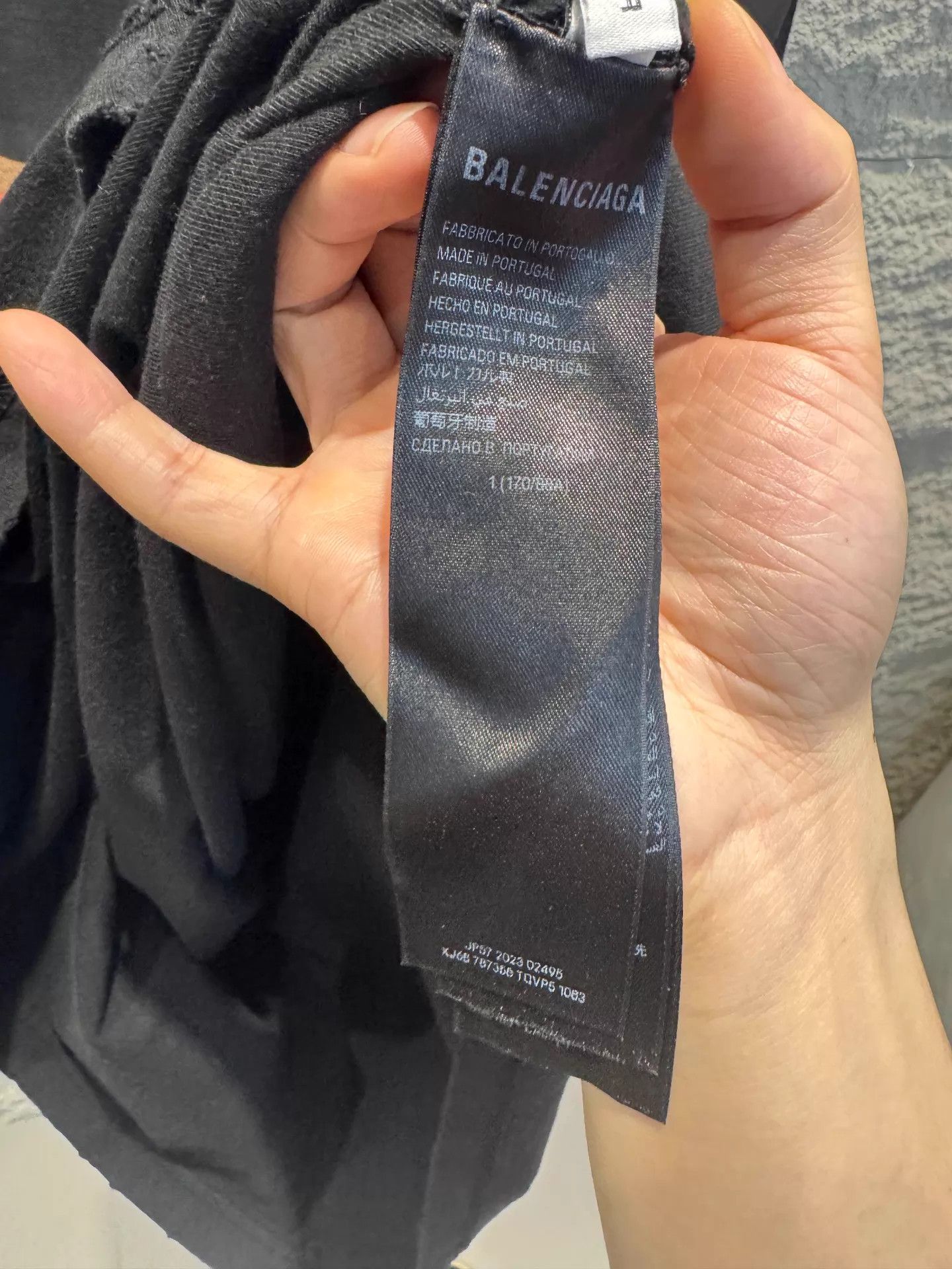 Balenciaga Balenciaga Black Distressed Rainbow Print SS Tee Size US S / EU 44-46 / 1 - 3 Thumbnail