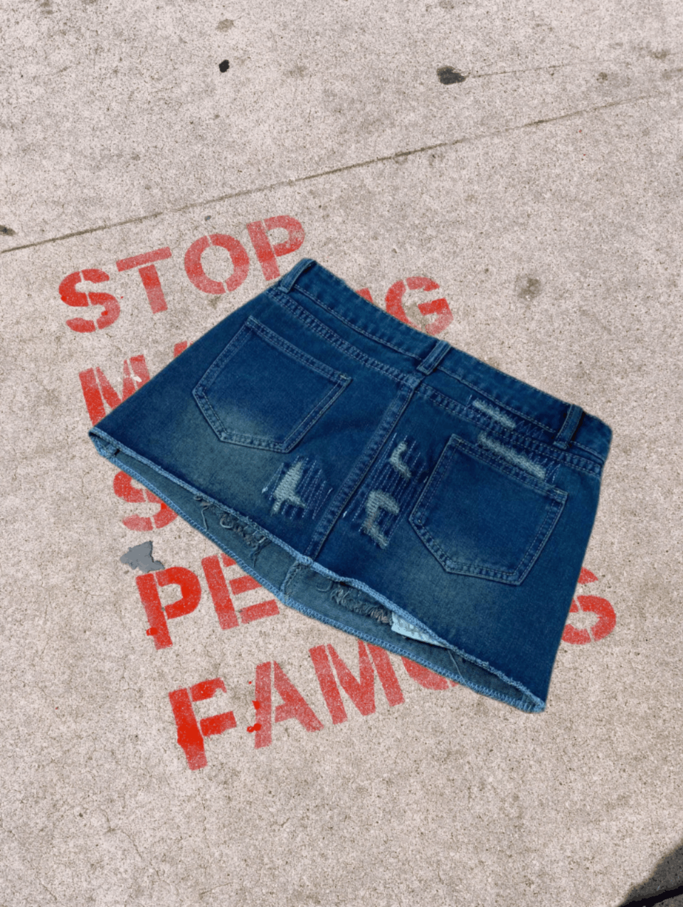 Japanese Brand × Vintage Y2K Vintage Topshop Distressed Denim Mini Skirt Size 28" / US 6 / IT 42 - 1 Thumbnail