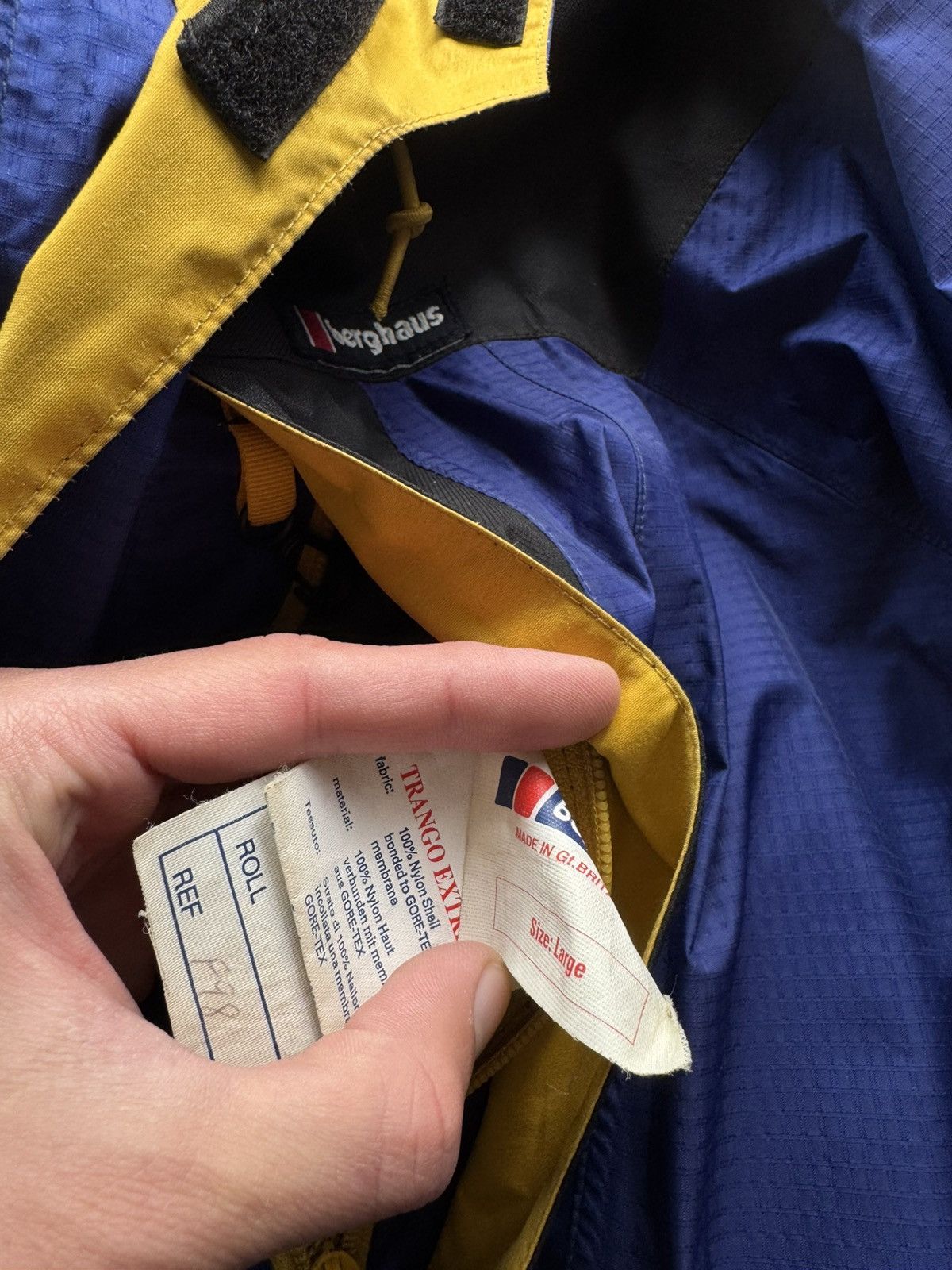 Berghaus Berghaus Vintage Trango Extreme Gore Tex Membrane Jacket L Size US L / EU 52-54 / 3 - 6 Thumbnail