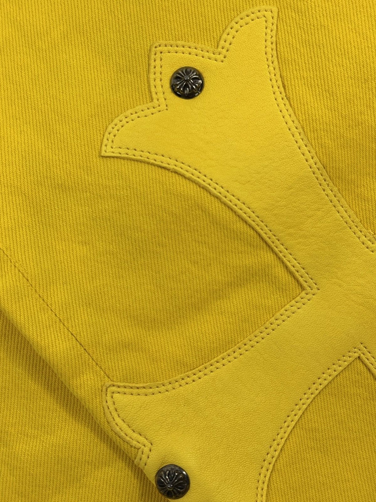 Chrome Hearts YELLOW F&F CROSS PATCH SILVER STUDS VINTAGE JEANS (RARE) Size US 38 / EU 54 - 13 Thumbnail