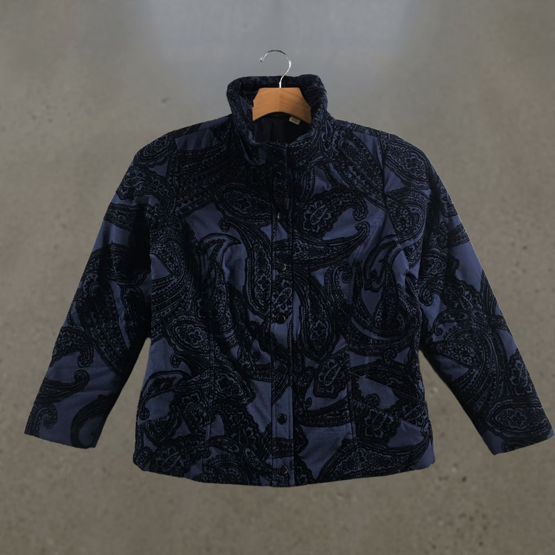 Vintage Zenergy by Chico's Jacket Womens 1 Navy Black Paisley Flocked Quilted Collared Shirt Size XS / US 0-2 / IT 36-38 - 1 Thumbnail