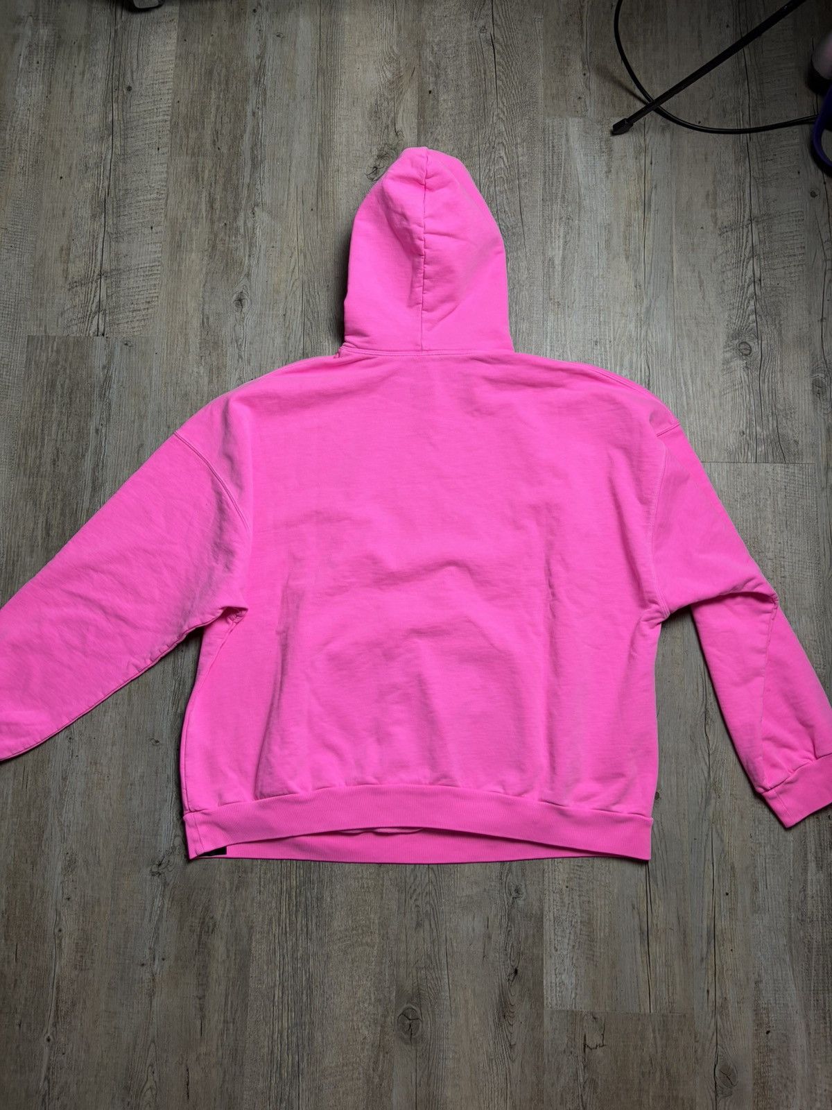 Balenciaga Pink Balenciaga 5:20 clock Hoodie Size US L / EU 52-54 / 3 - 2 Thumbnail