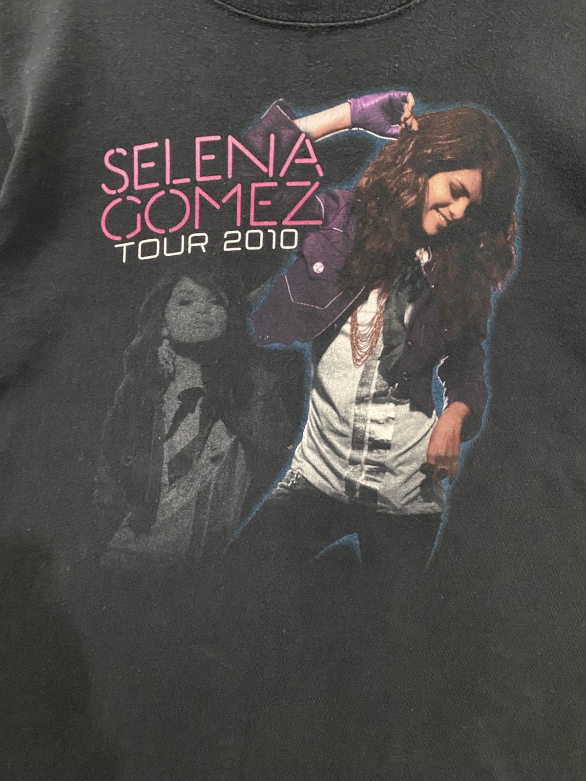 Rap Tees SELENA GOMEZ TOUR 2010 Size US S / EU 44-46 / 1 - 3 Thumbnail