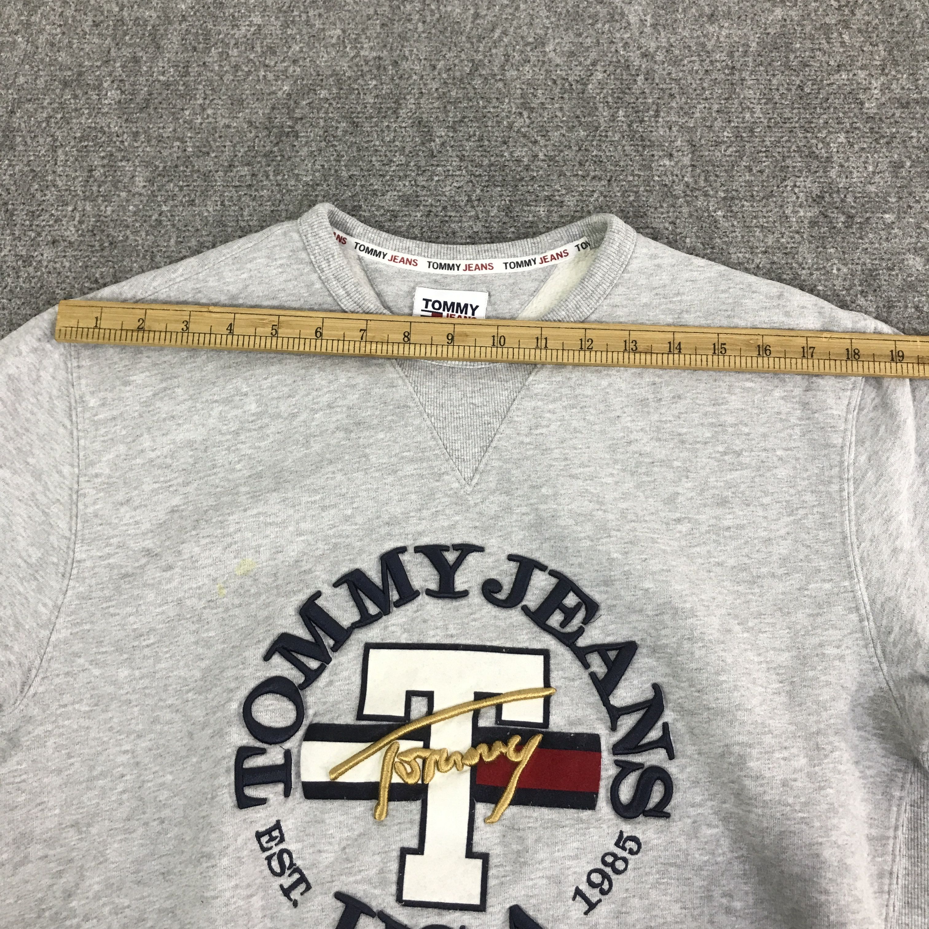 Tommy Jeans TOMMY JEANS BIG LOGO SWEATSHIRT K119B10 Size US S / EU 44-46 / 1 - 5 Thumbnail