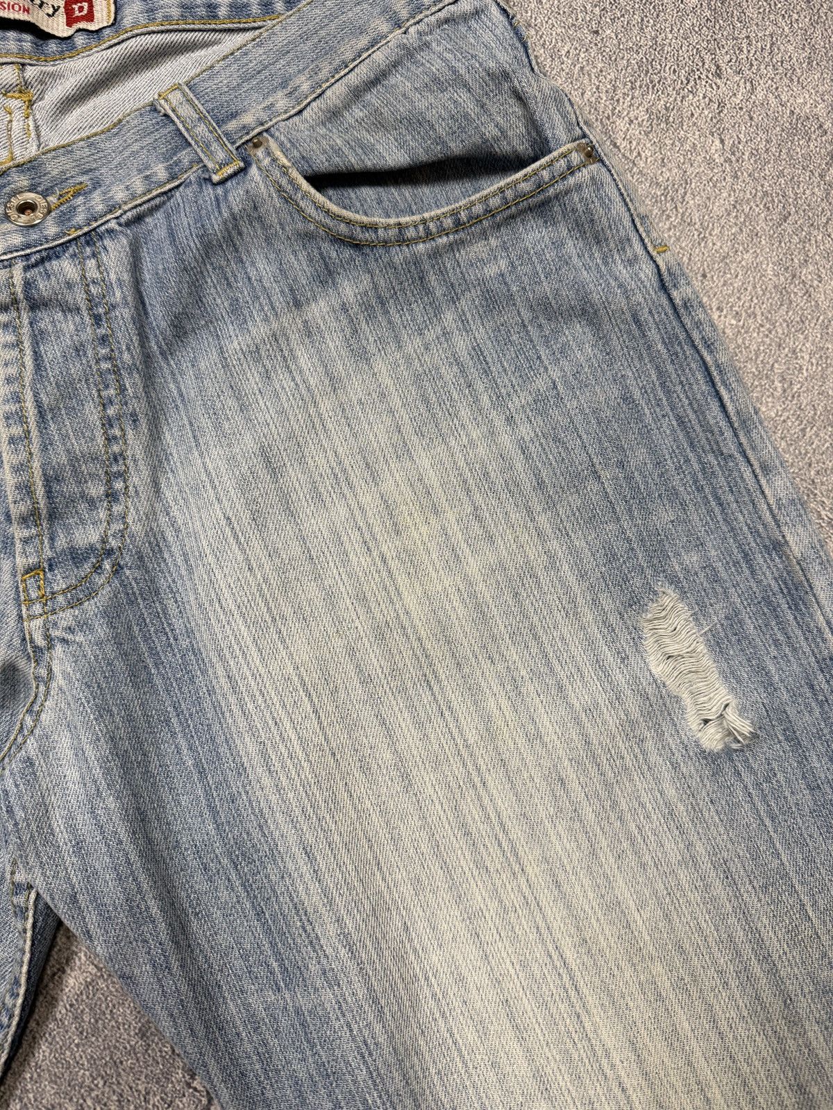 Diesel Y2K Flare Opium LGB Style Diesel Distressed Denim Jeans Size US 32 / EU 48 - 20 Thumbnail