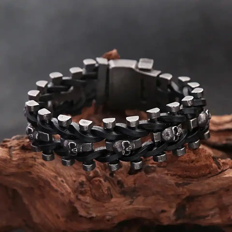 Vintage Vintage Gothic Domineering Skeleton Bracelet Size ONE SIZE - 3 Thumbnail