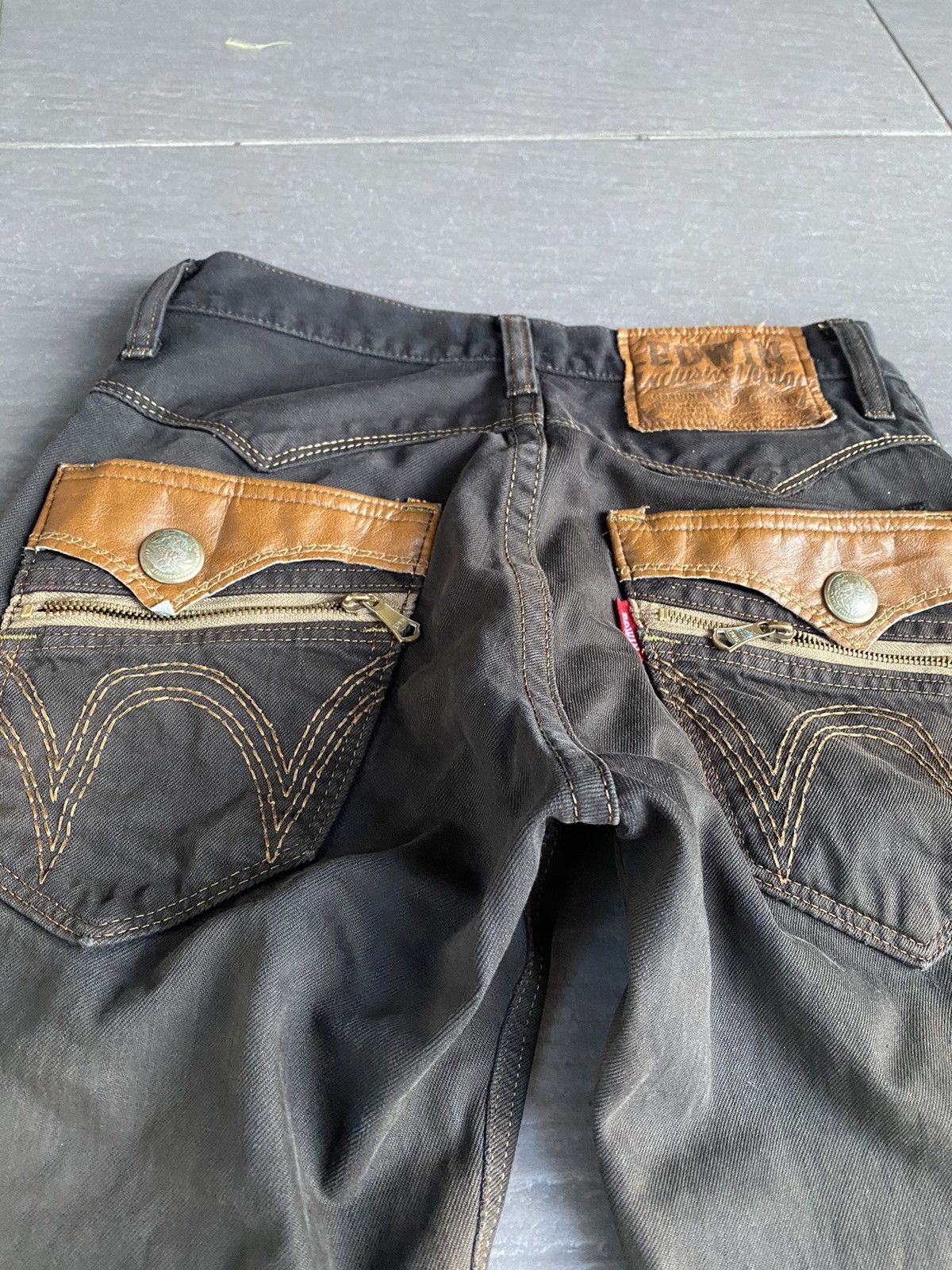 Edwin × Hysteric Glamour Edwin distressed faded black Size US 30 / EU 46 - 3 Thumbnail