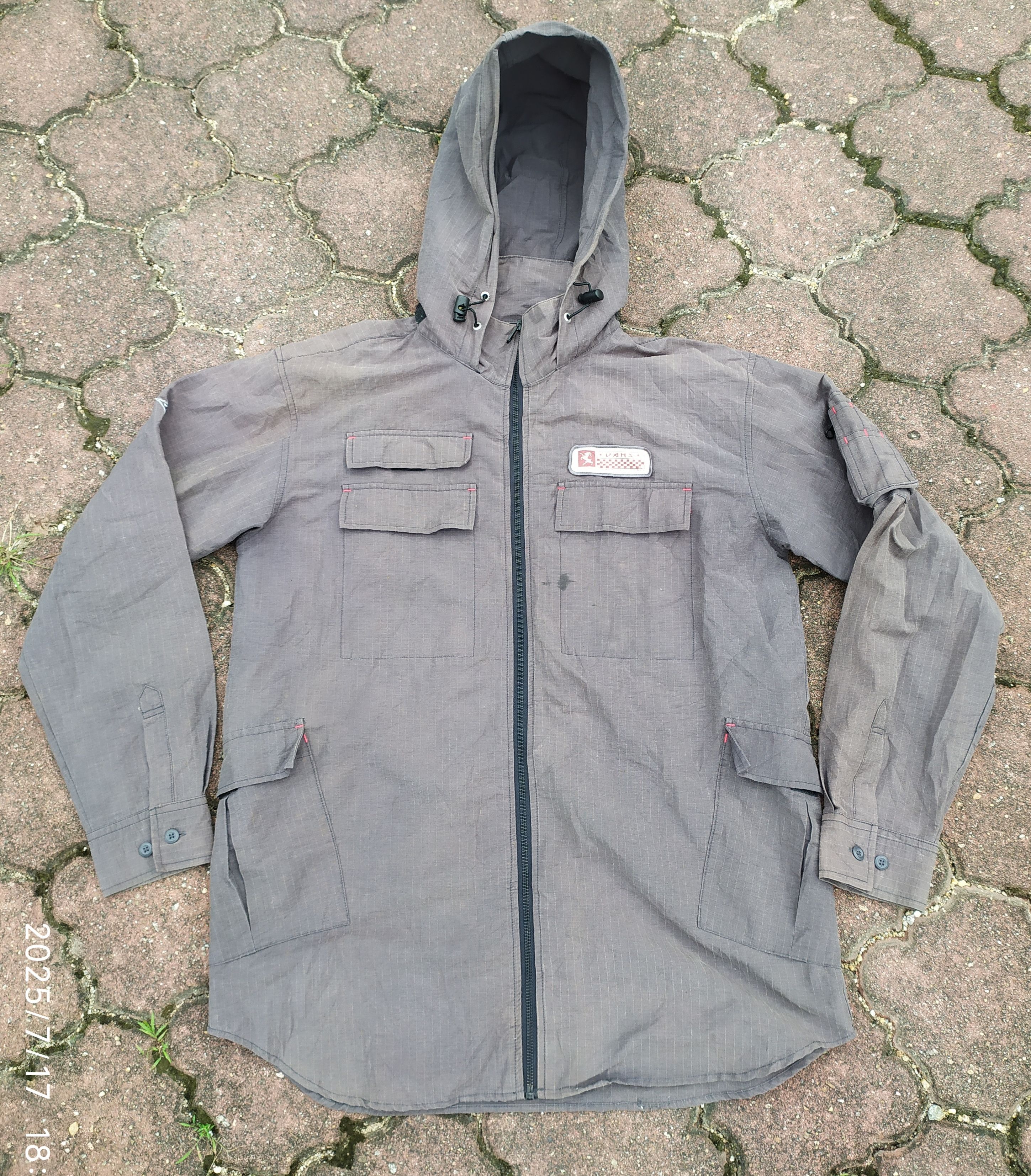 Vans Rare Vans skateboard Linen Faded Black Hoodies jackets Size US M / EU 48-50 / 2 - 1 Thumbnail