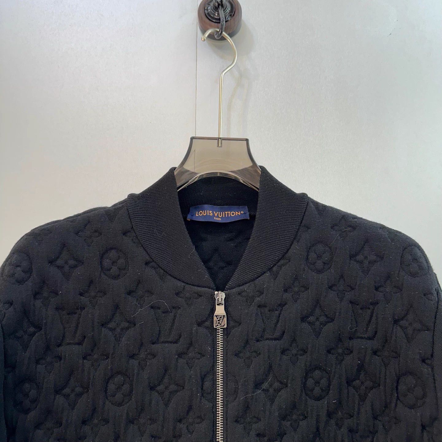 Louis Vuitton Louis Vuitton New Embossed Allover Puffer L 99N Beijing Size US L / EU 52-54 / 3 - 4 Thumbnail