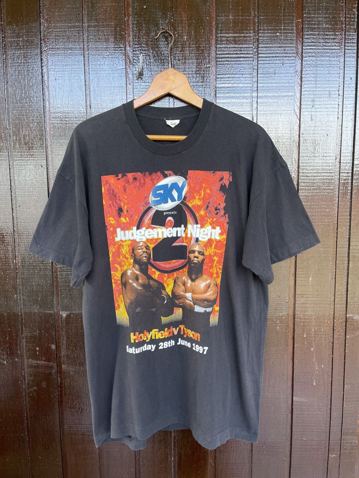 Vintage Vintage 90s Mike Tyson vs Holyfield Boxing Tee Size US XL / EU 56 / 4 - 2 Thumbnail
