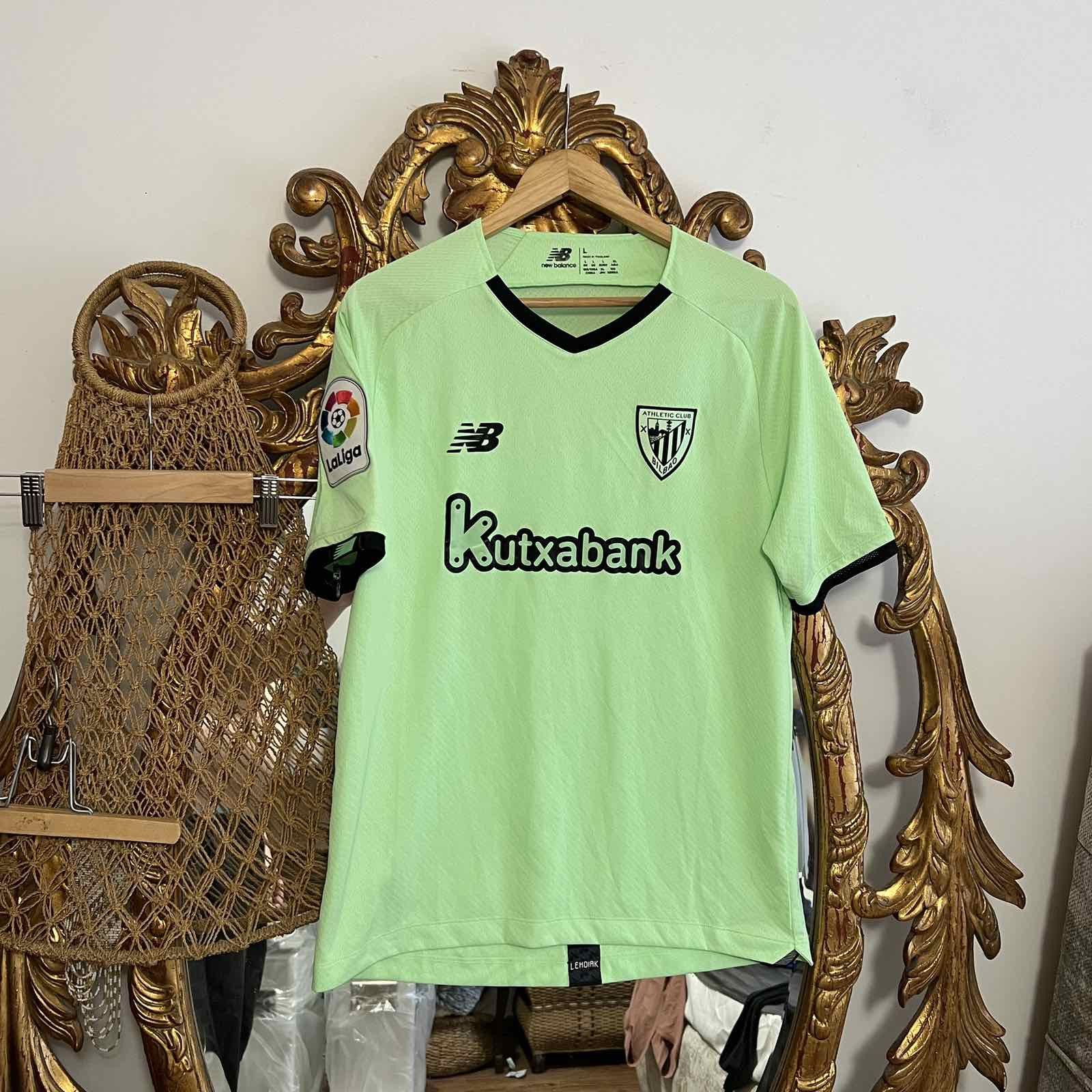 New Balance Athletic Bilbao FC Training T-Shirt Jersey New Balance Sz L Size US L / EU 52-54 / 3 - 1 Thumbnail