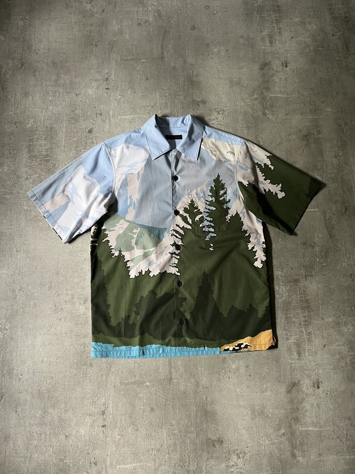 Pre-owned Prada S/s 17 Landscape Mountain Button Up Shirt In Multi