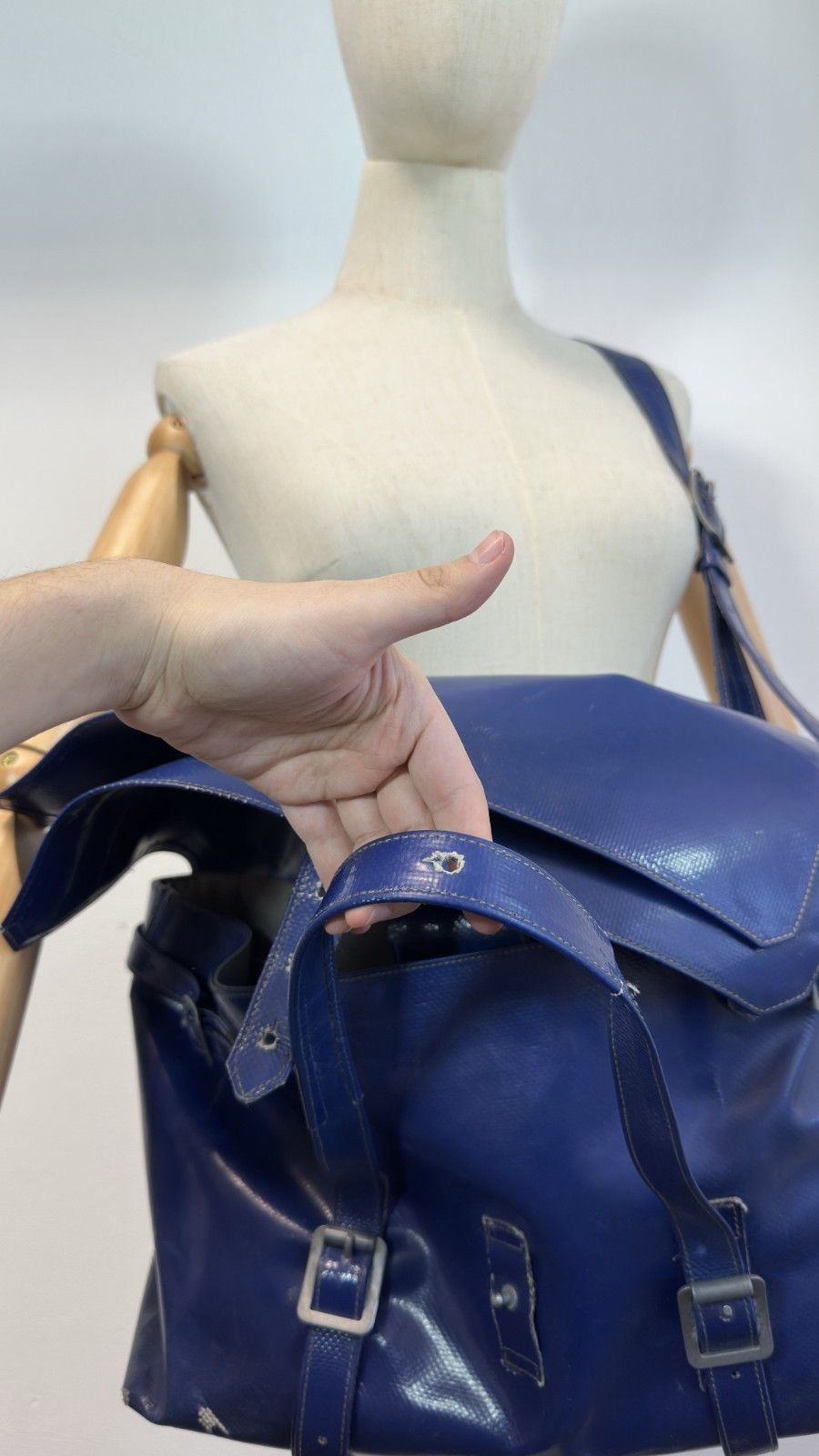 Freitag RARE Freitag R511 Carolus Blue Reference Line Shoulder Bag Size ONE SIZE - 6 Thumbnail