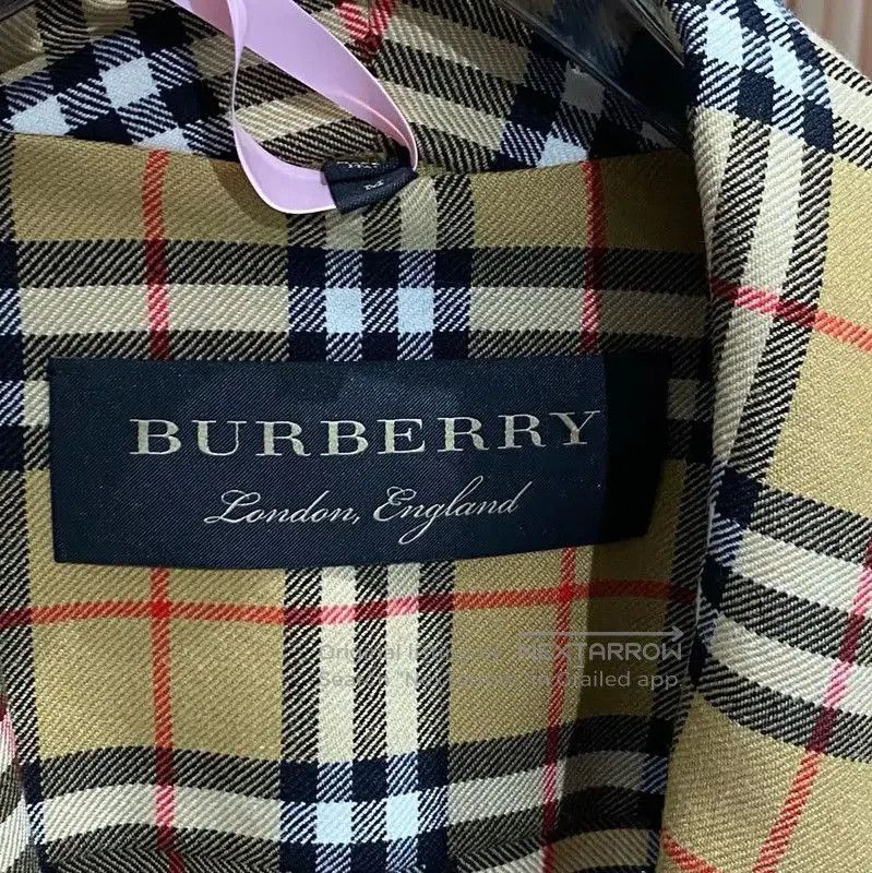 Other Burberry Yellow Check Wool Women's Coat. Size M / US 6-8 / IT 42-44 - 3 Thumbnail