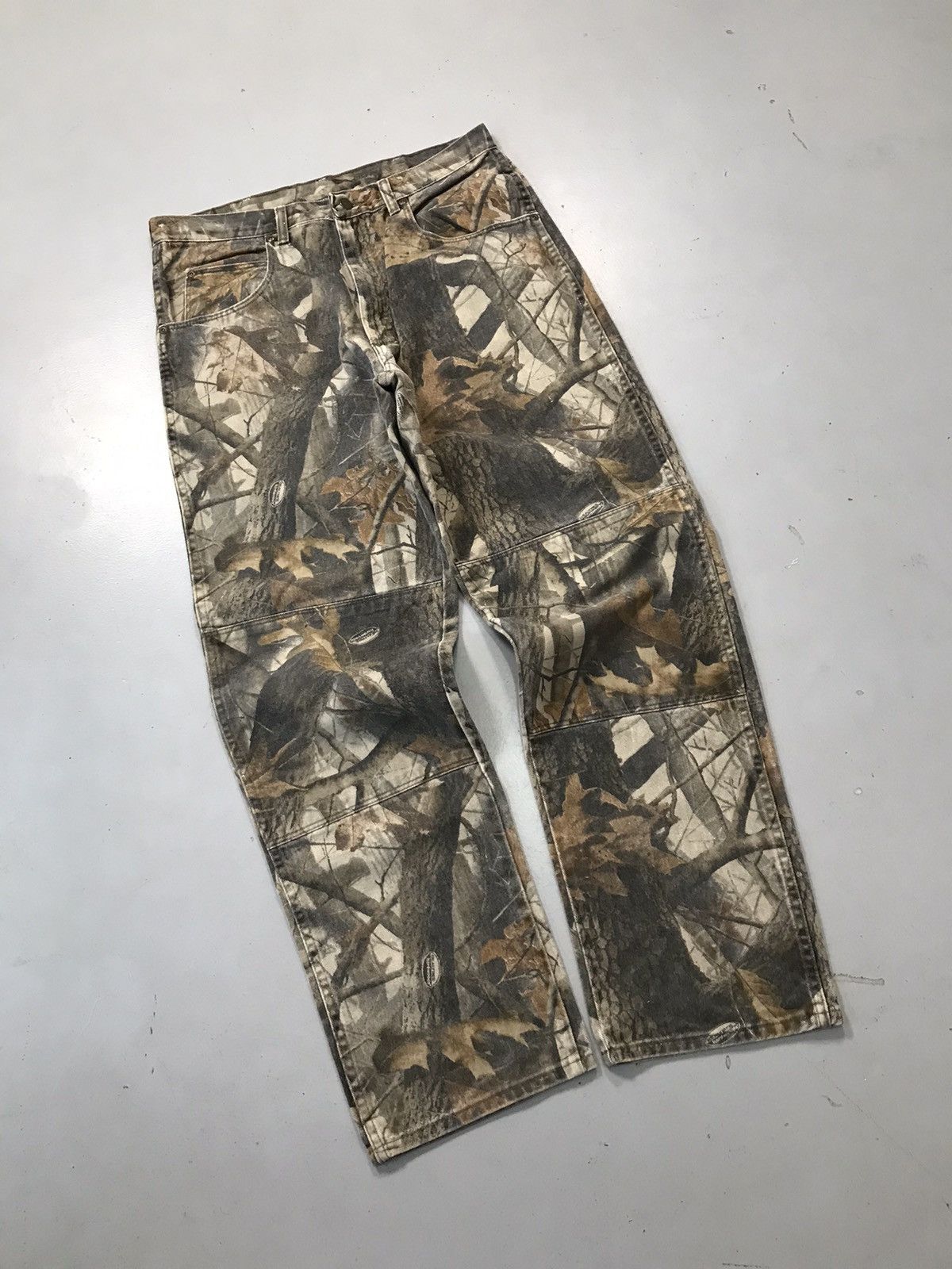Vintage Rare Vintage wrangler realtree double knee denim Size US 32 / EU 48 - 1 Thumbnail