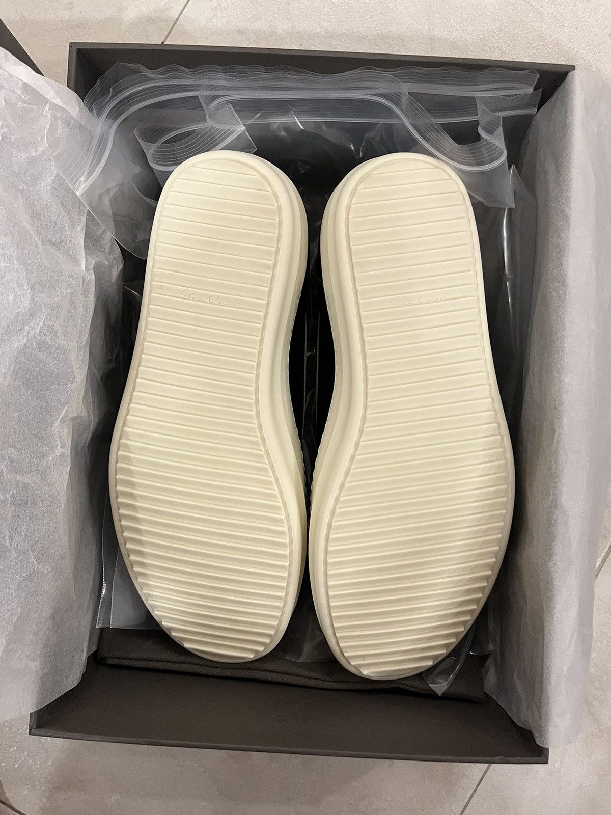 Rick Owens Rick Owens Vintage Sneaker Mainline Size US 9 / EU 42 - 3 Thumbnail