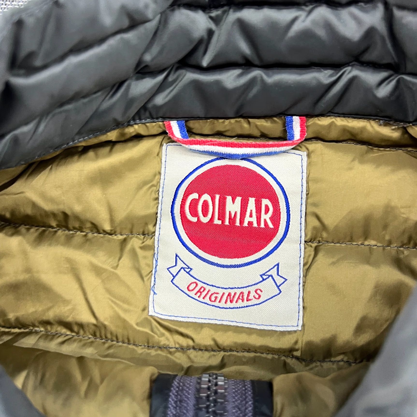 Colmar Colmar Puffer Vest Womens Size 50 Quilted Black Down Gilet Full Zip Size XL / US 12-14 / IT 48-50 - 4 Thumbnail