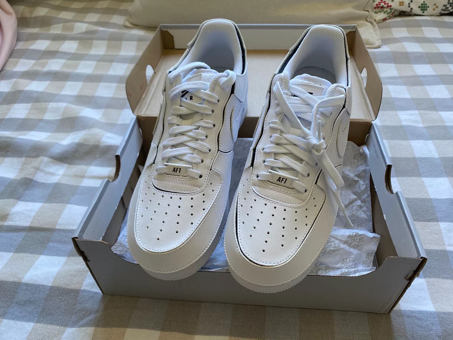 Nike Nike Air Force 1 Low White Orange Size US 9 / EU 42 - 1 Thumbnail