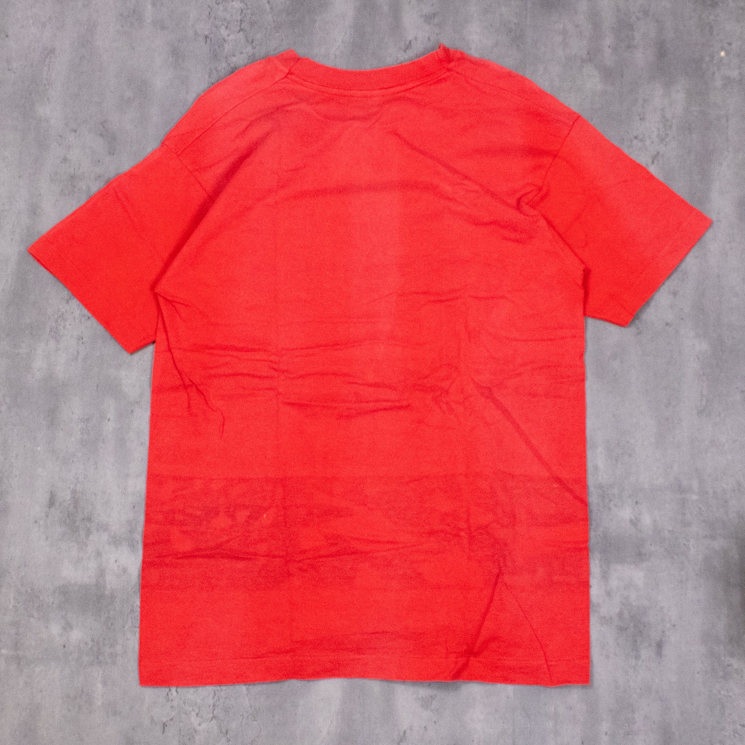 Fruit Of The Loom × Vintage Vintage 1990s Fruit Of The Loom Blank Single Stitch Red Tee Size US M / EU 48-50 / 2 - 6 Thumbnail