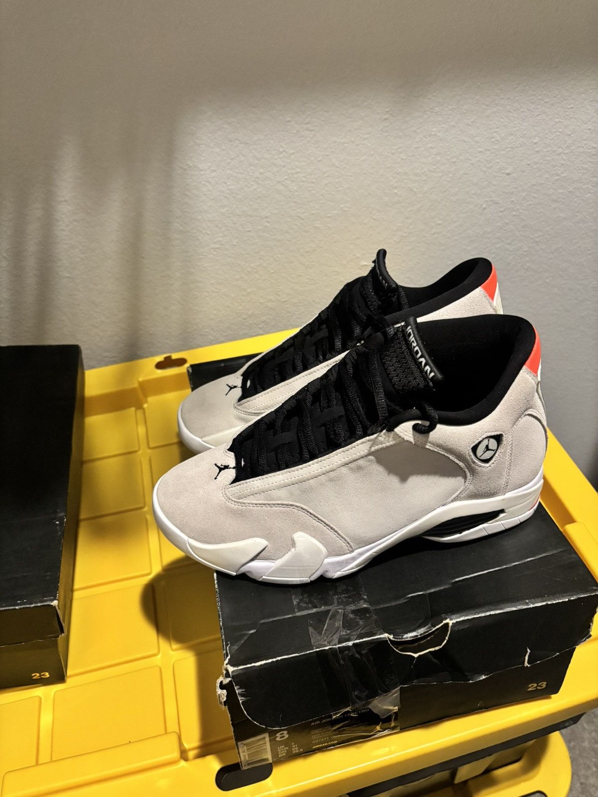 Jordan Brand Jordan 14 Size US 8 / EU 41 - 1 Thumbnail