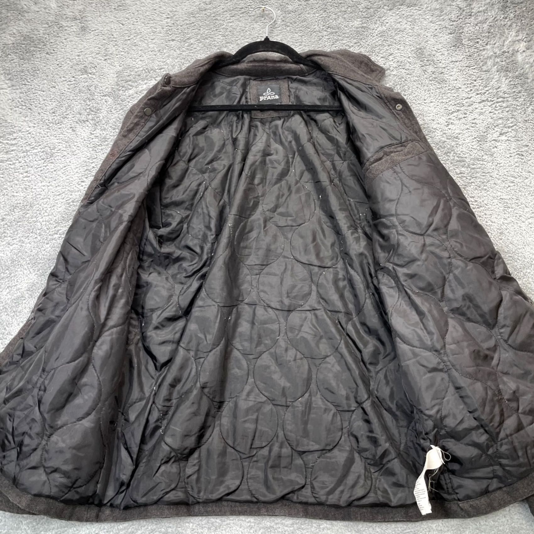 Prana Prana Jacket Mens L Gray Quilted Flannel Lined Cotton Snap Front Hiking Coat Coa t Short Pockets Size US L / EU 52-54 / 3 - 3 Thumbnail