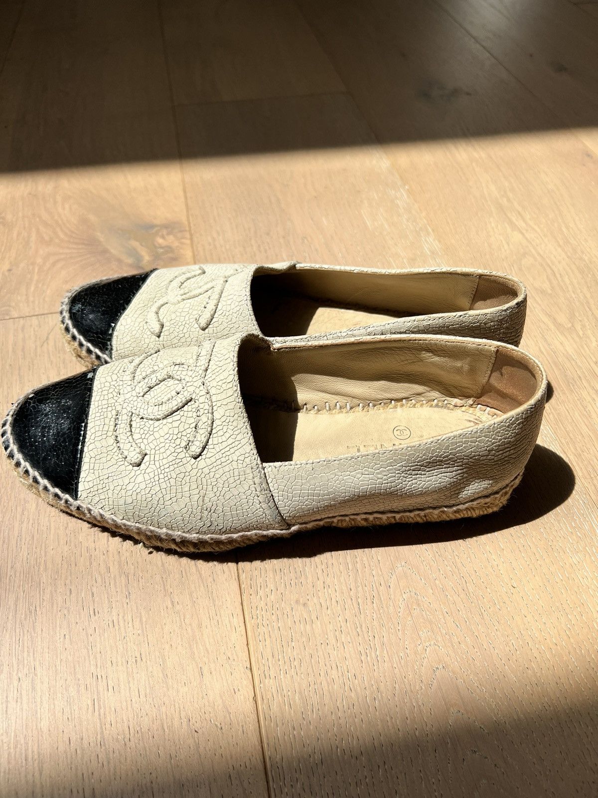 Chanel Chanel Beige Espadrilles Size 9 Size US 9 / IT 39 - 5 Thumbnail