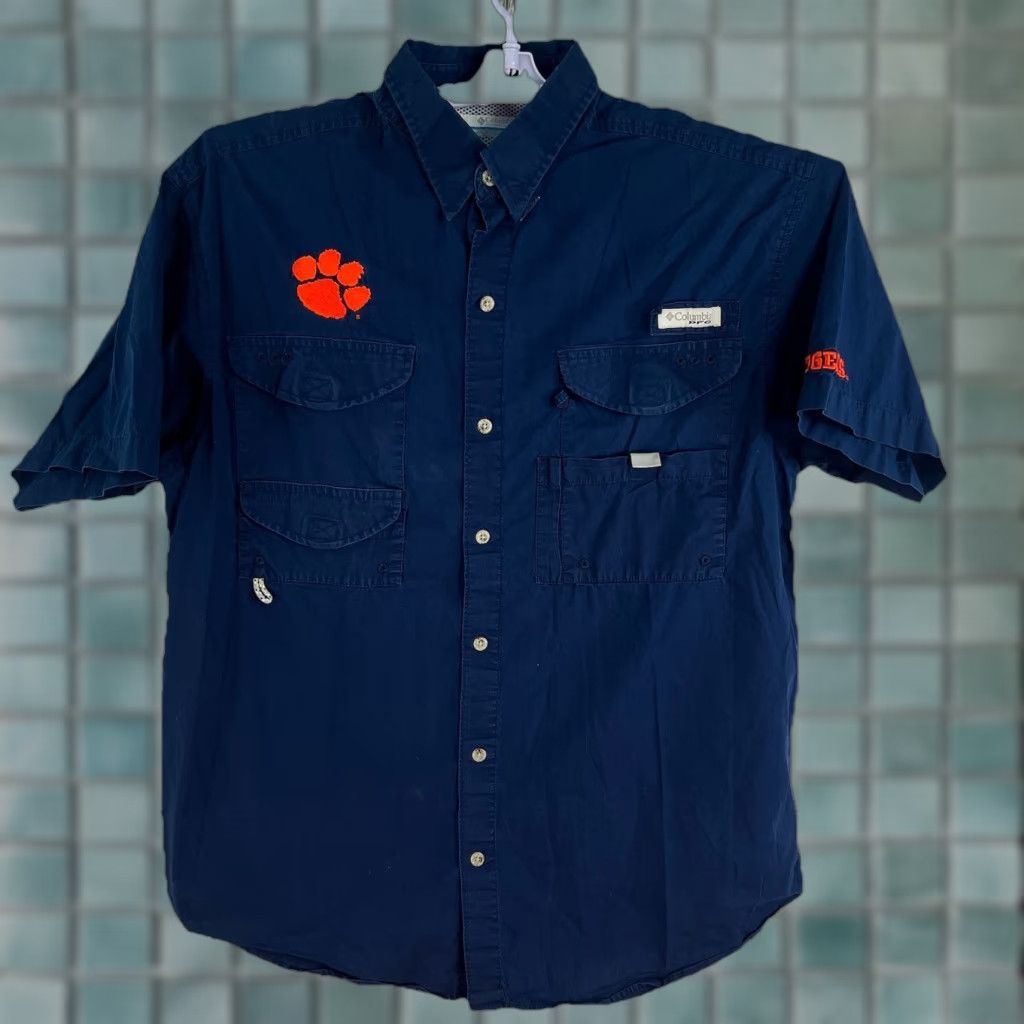 Vintage VINTAGE Clemson Tigers Columbia PFG Button-Up Shirt Men’s M Blue Short Sleeve Tiger Logo Size US M / EU 48-50 / 2 - 1 Thumbnail