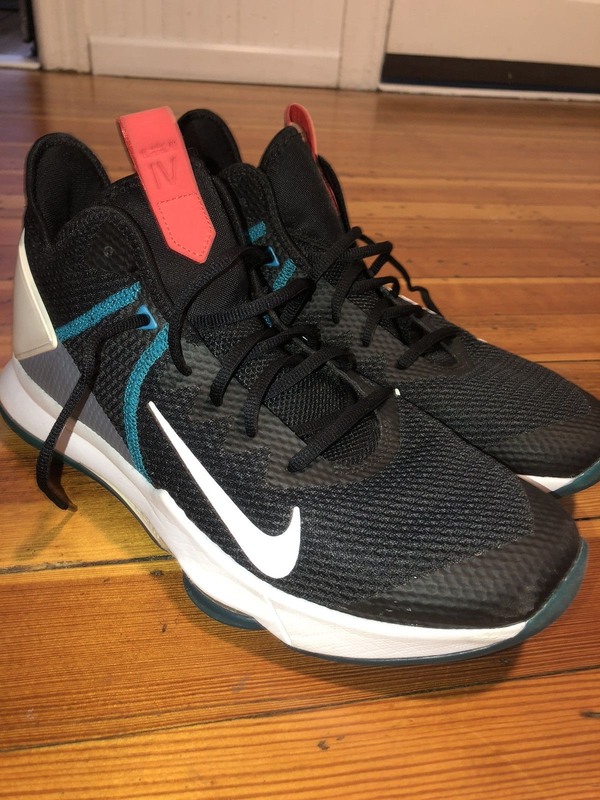 Nike Nike LeBron Witness 4 IV Size US 13 / EU 46 - 2 Thumbnail