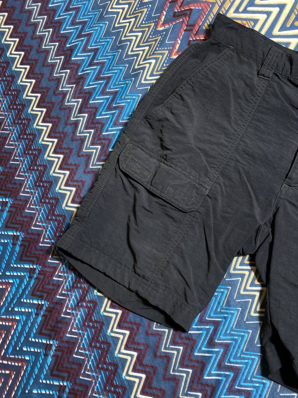 The North Face × Vintage Vintage Y2K The North Face Embroidered Logo Cargo Shorts Size US 30 / EU 46 - 14 Thumbnail
