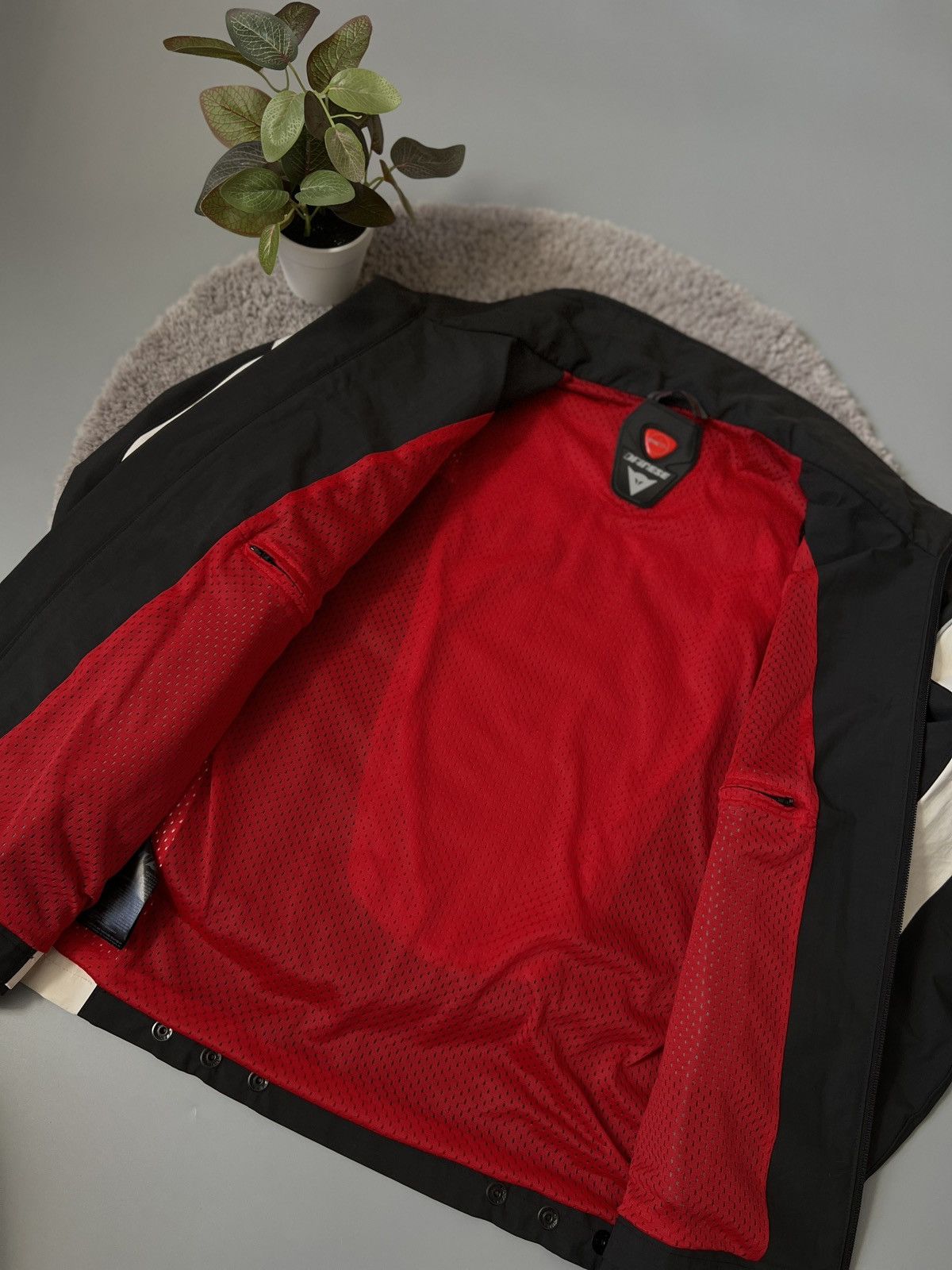 Dainese × Ducati Dainese Ducati Racing Jacket Black Rare Y2k Size US S / EU 44-46 / 1 - 3 Thumbnail