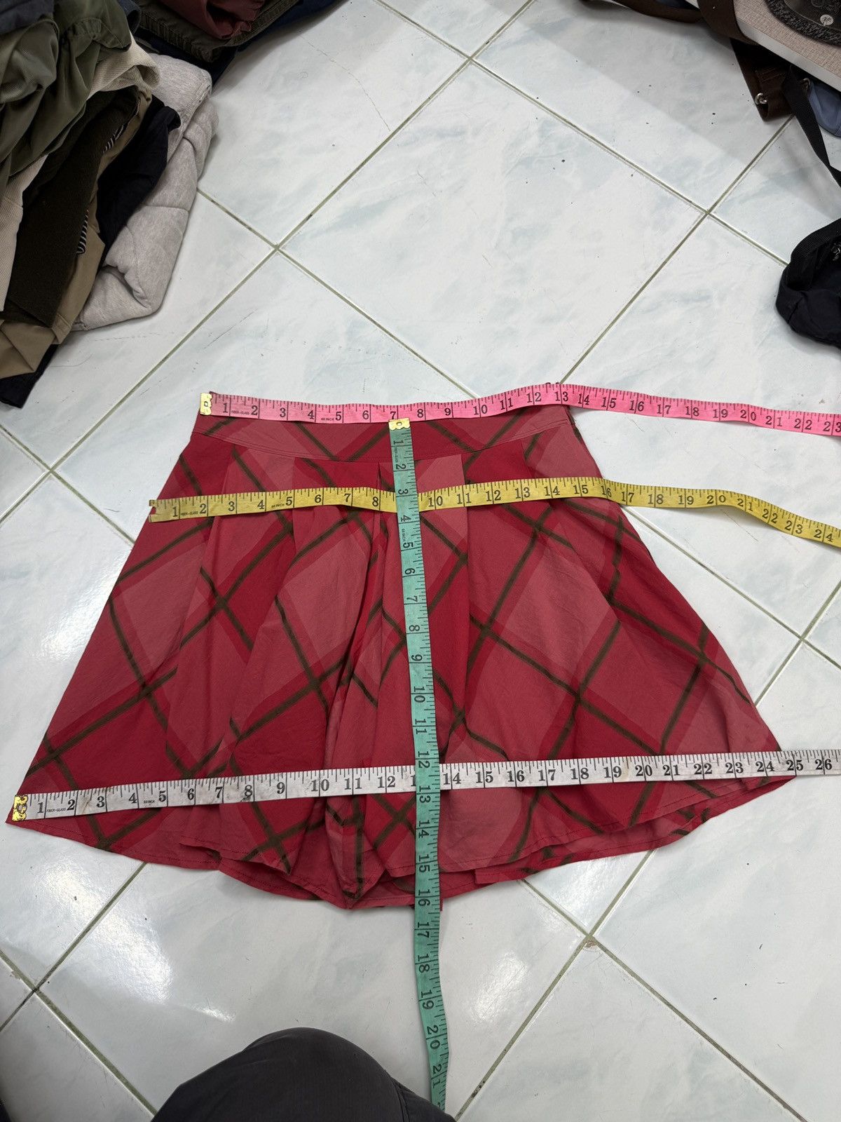Burberry 🔥🔥🔥ARCHIVE BURBERRY MINI SKIRTS Size 26" / US 2 / IT 38 - 8 Thumbnail
